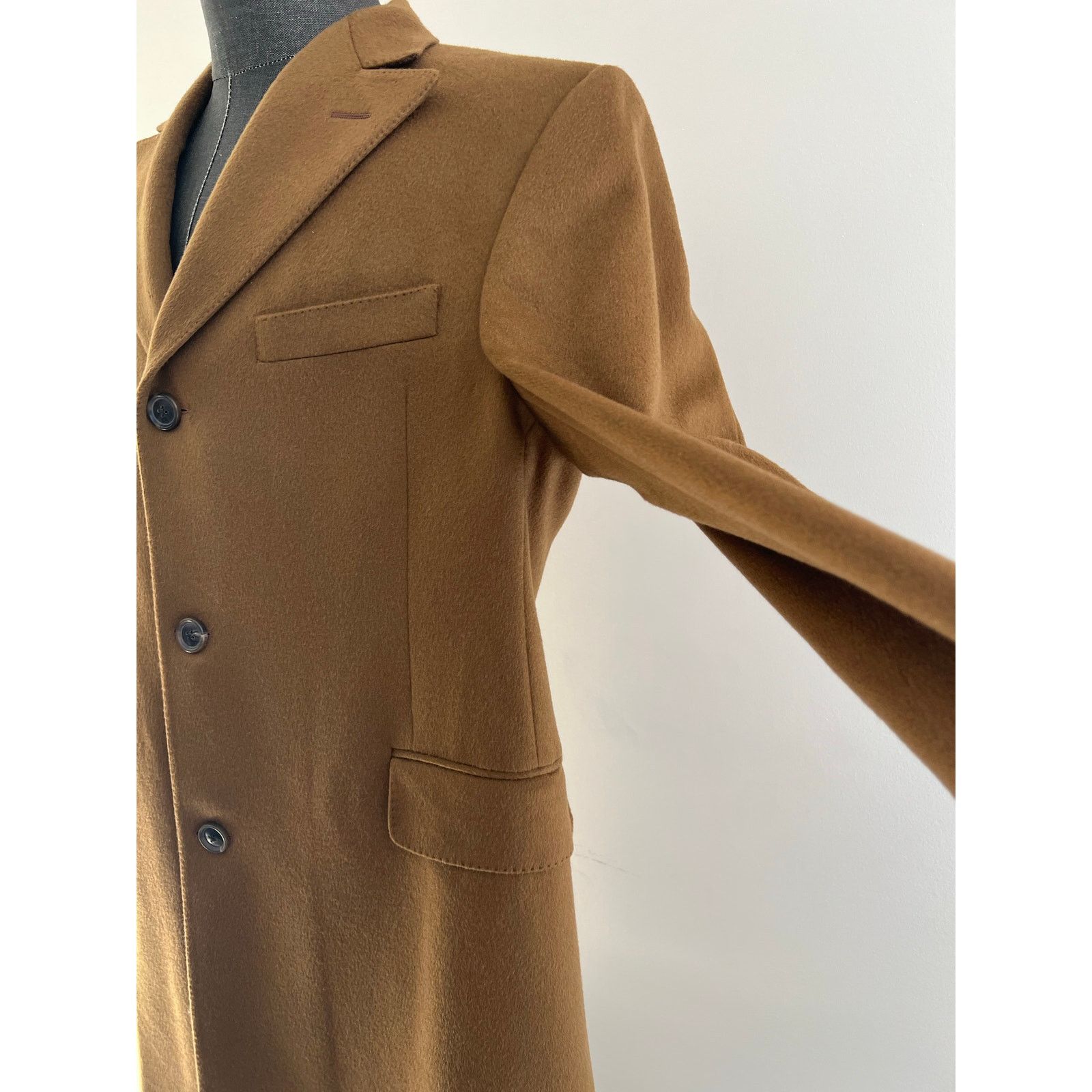 Hickey Freeman Hickey Freeman 3 Button Long Overcoat Vicuña Color Size 40 Size US S / EU 44-46 / 1 - 6 Thumbnail