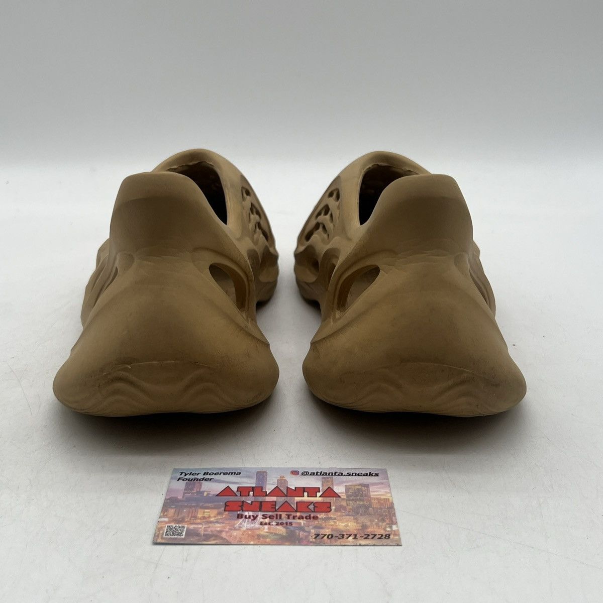 Adidas Yeezy foam runner clay taupe Size US 8 / EU 41 - 3 Thumbnail