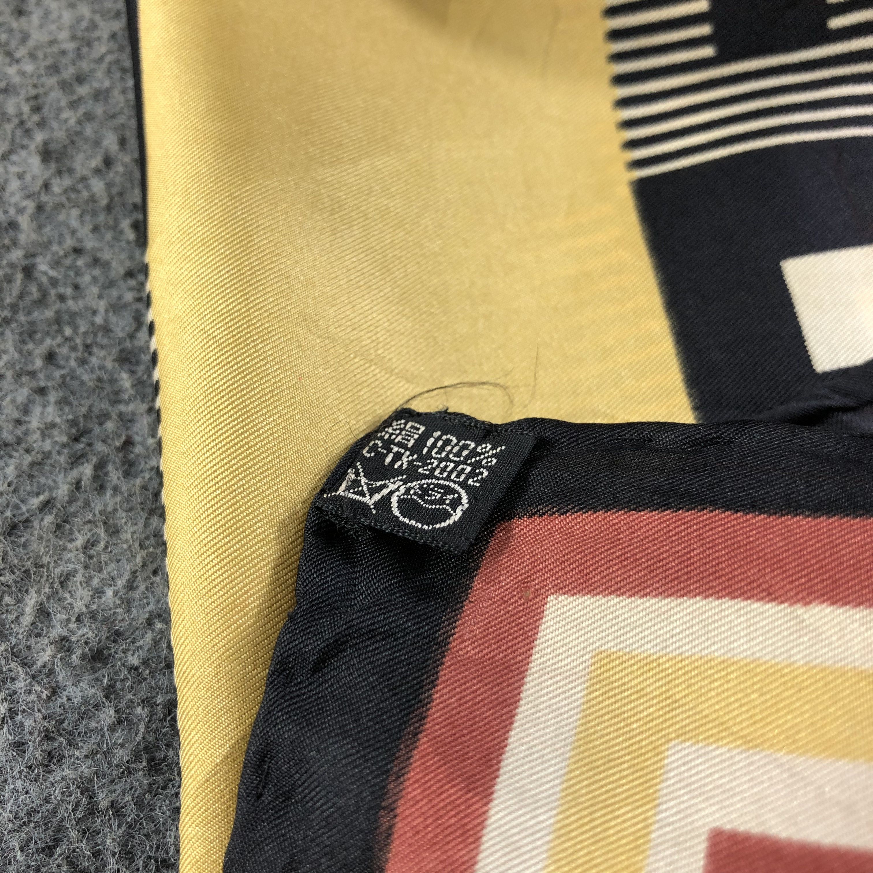 Pierre Cardin Pierre Cardin Silk Scarf M822 Size ONE SIZE - 5 Thumbnail