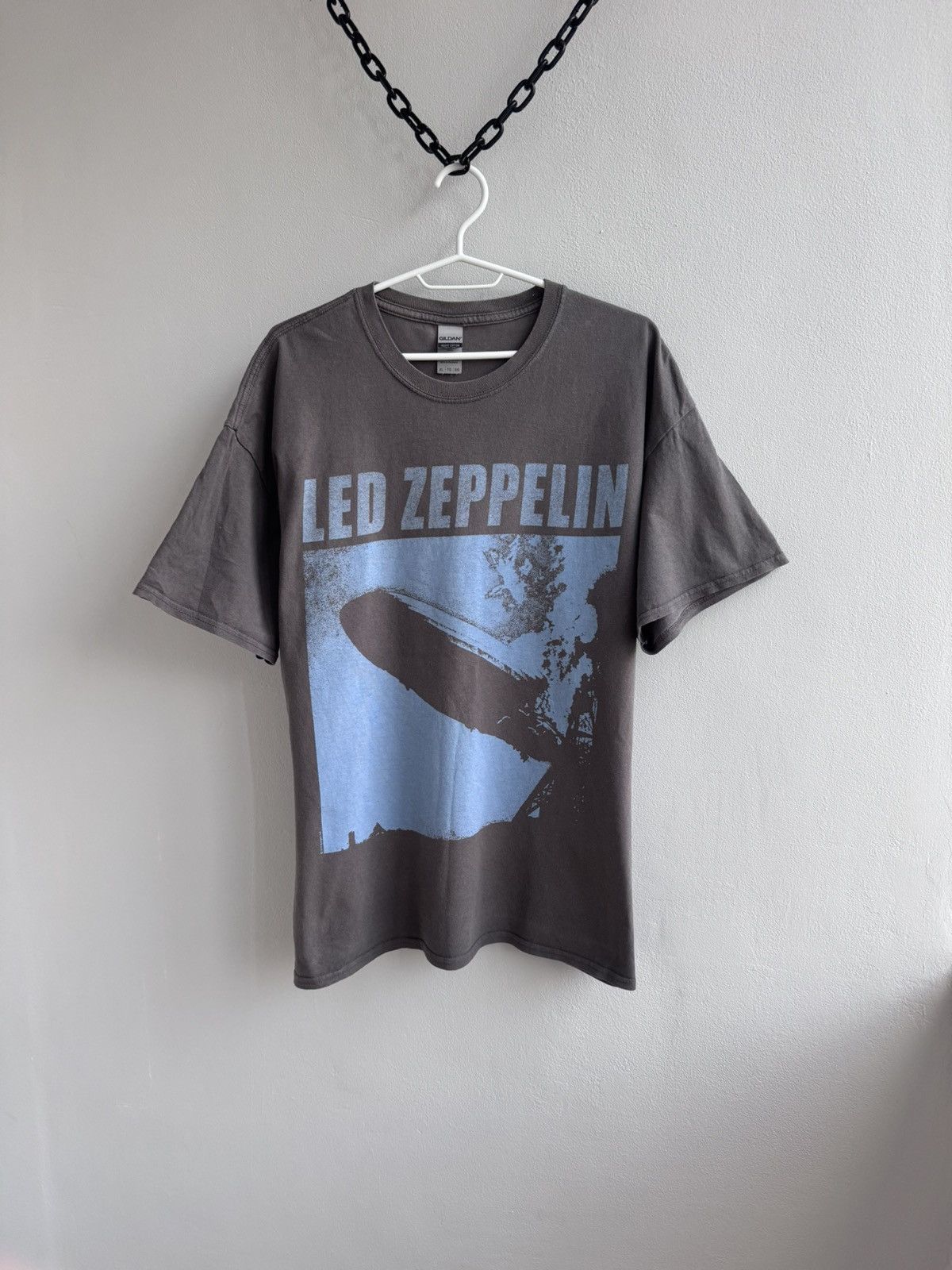 Band Tees Led Zeppelin Blue First Album Merch T Shirt Tee Size US XL / EU 56 / 4 - 1 Thumbnail