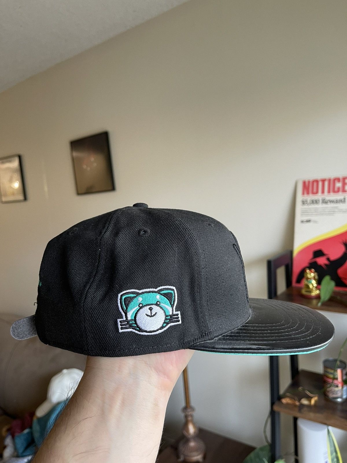 New Era × The Weeknd × XO VERY RARE The Weeknd 2013 Kiss Land VIP Tour Hat (New Era) Size ONE SIZE - 3 Thumbnail