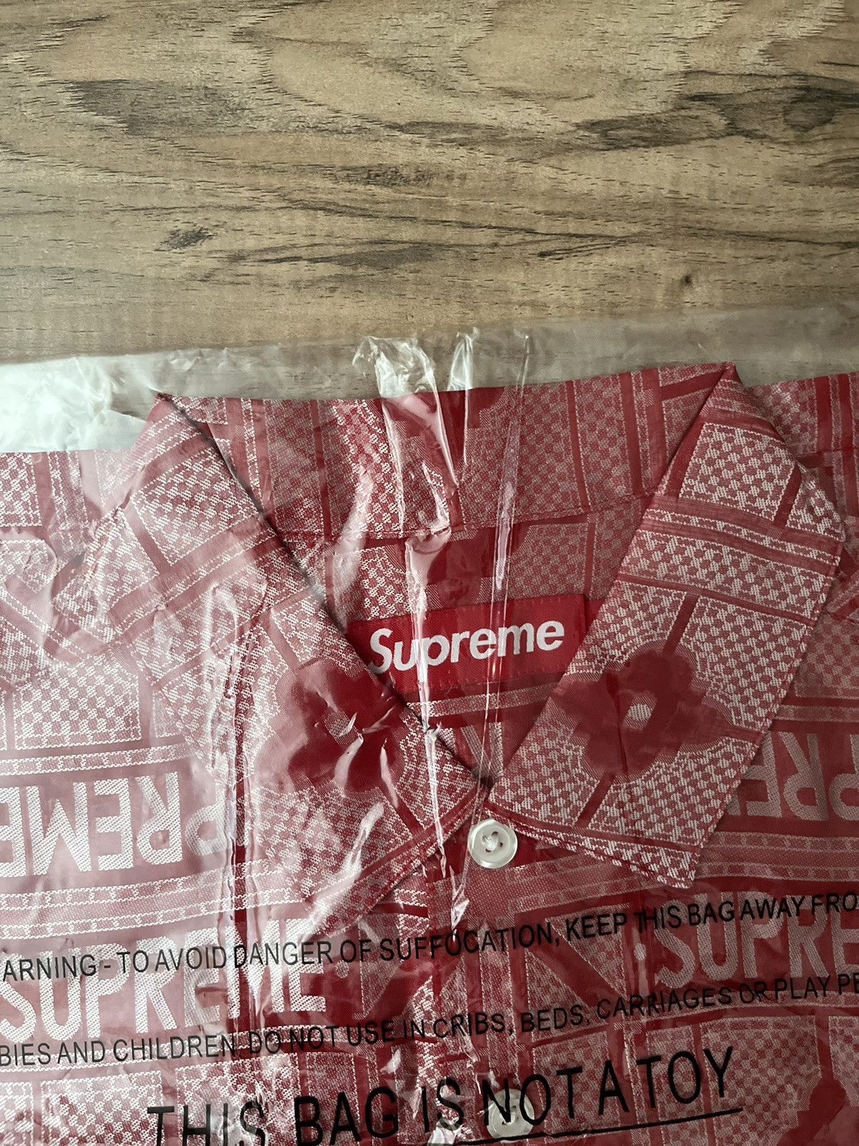 Supreme Supreme Tray Jacquard S/S Shirt Size US S / EU 44-46 / 1 - 4 Thumbnail