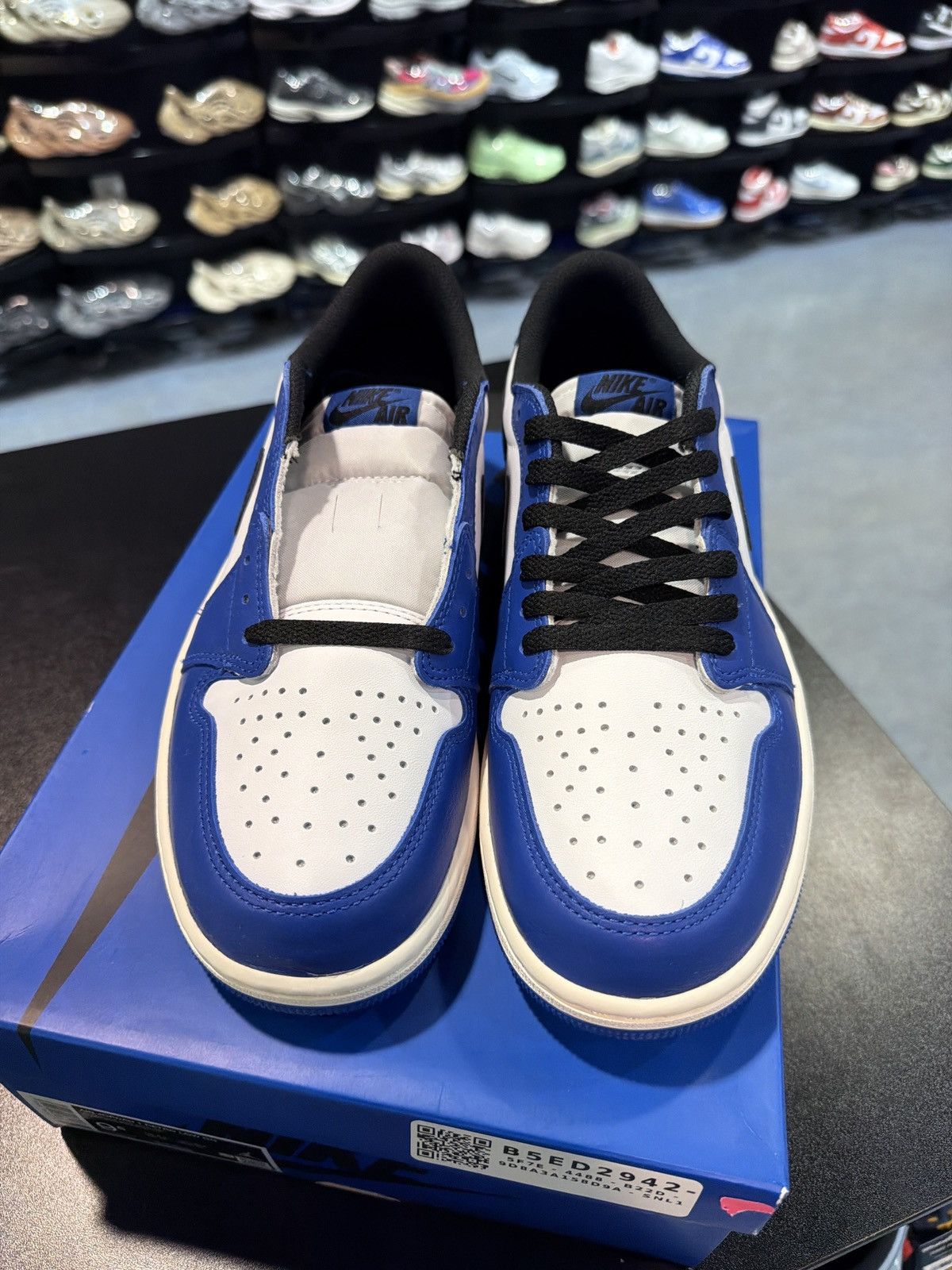 Jordan 1 Low Royal Toe Size-9.5 Brand New Quick Shipping