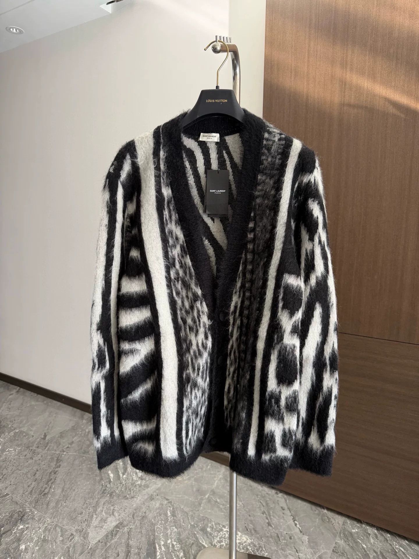Saint Laurent Paris Saint Laurent Mohair Zebra Cardigan Size US L / EU 52-54 / 3 - 1 Thumbnail