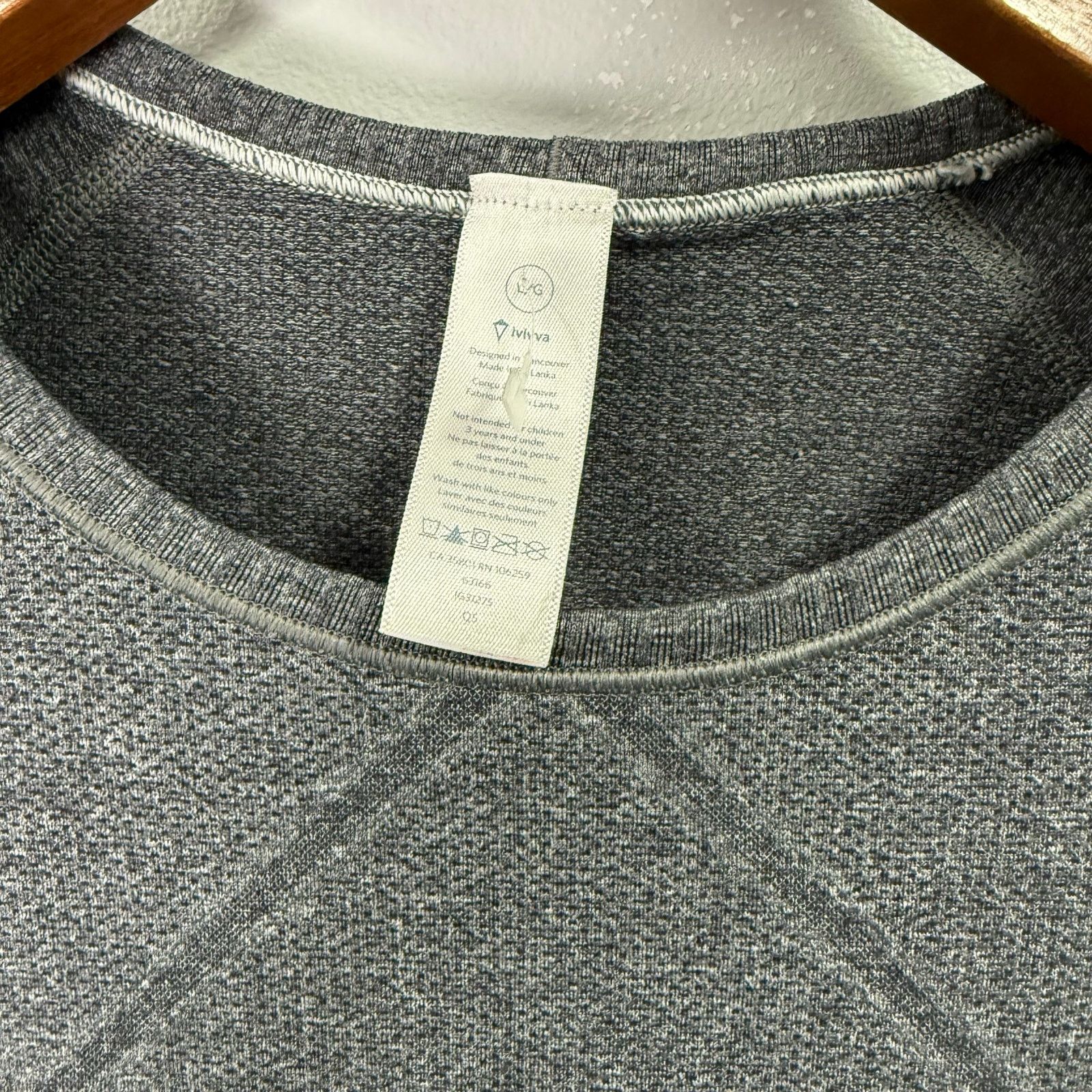 Lululemon Iviva by Lululemon Girls Teens Shirt Top L Long Sleeve #G583 Size L / US 10 / IT 46 - 2 Thumbnail