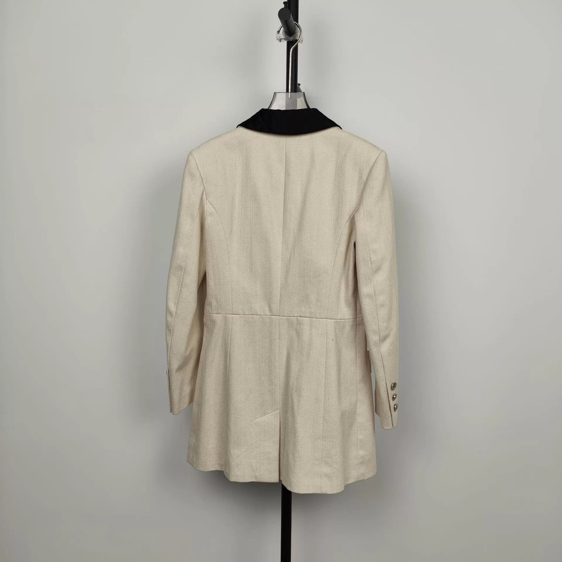 Chanel CHANEL Cotton White Jacket Size 38 21S251021ZLPYQ02 Size S / US 4 / IT 40 - 2 Thumbnail