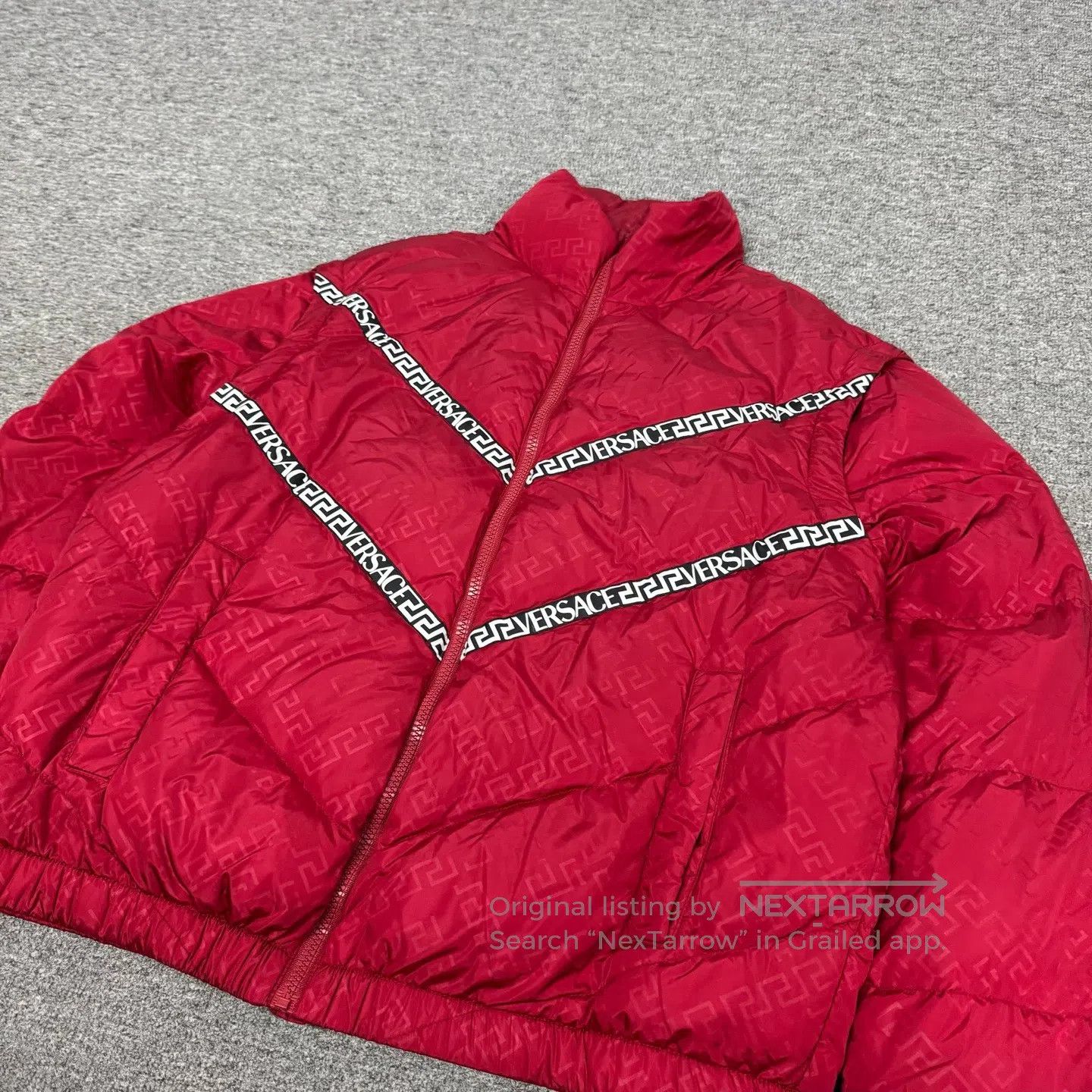 Versace Versace The full-print, detachable down jacket/outerwear| Size US L / EU 52-54 / 3 - 3 Thumbnail