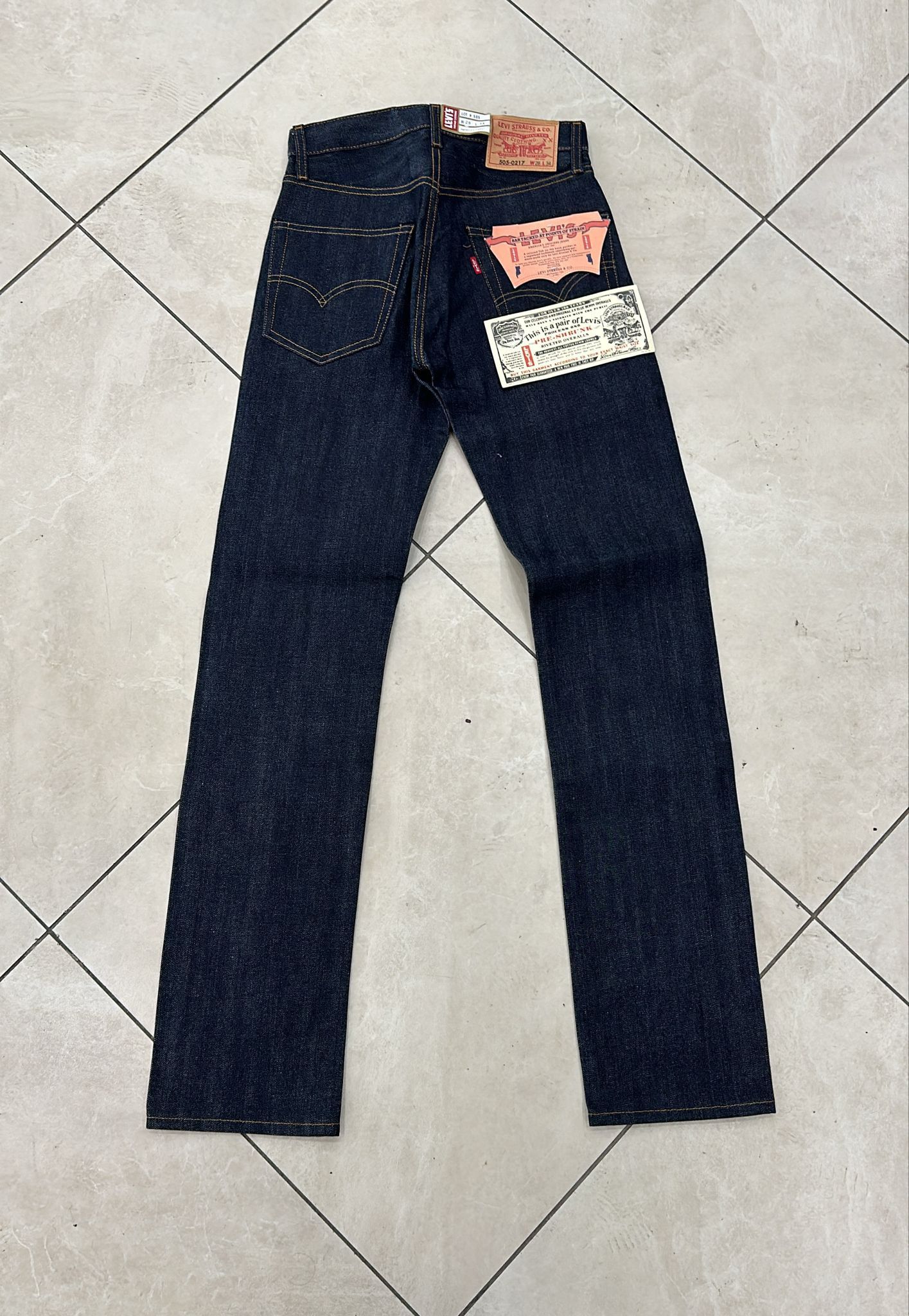 Levi's Vintage Clothing LVC Levi's Vintage Clothing 1967 505-0217 Selvedge Jeans RAW Size US 28 / EU 44 - 2 Thumbnail