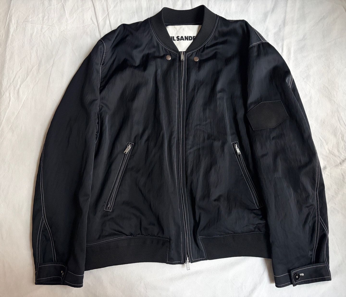 Jil Sander JIL SANDER BLACK Satin Patch Bomber jacket MA-1 Size US XL / EU 56 / 4 - 14 Thumbnail