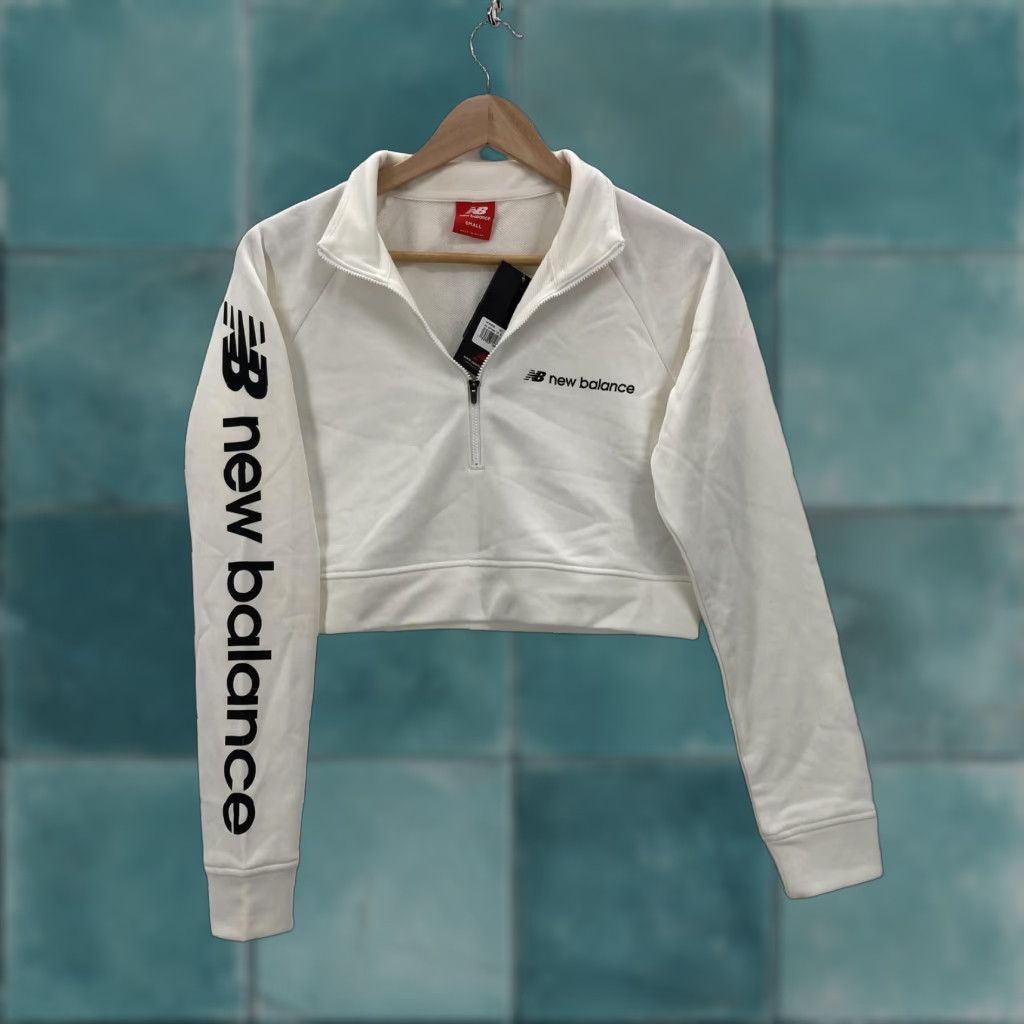 New Balance VINTAGE New Balance Sweatshirt Womens Small White Optiks Crop Quarter Zip Logo Running Size S / US 4 / IT 40 - 1 Thumbnail
