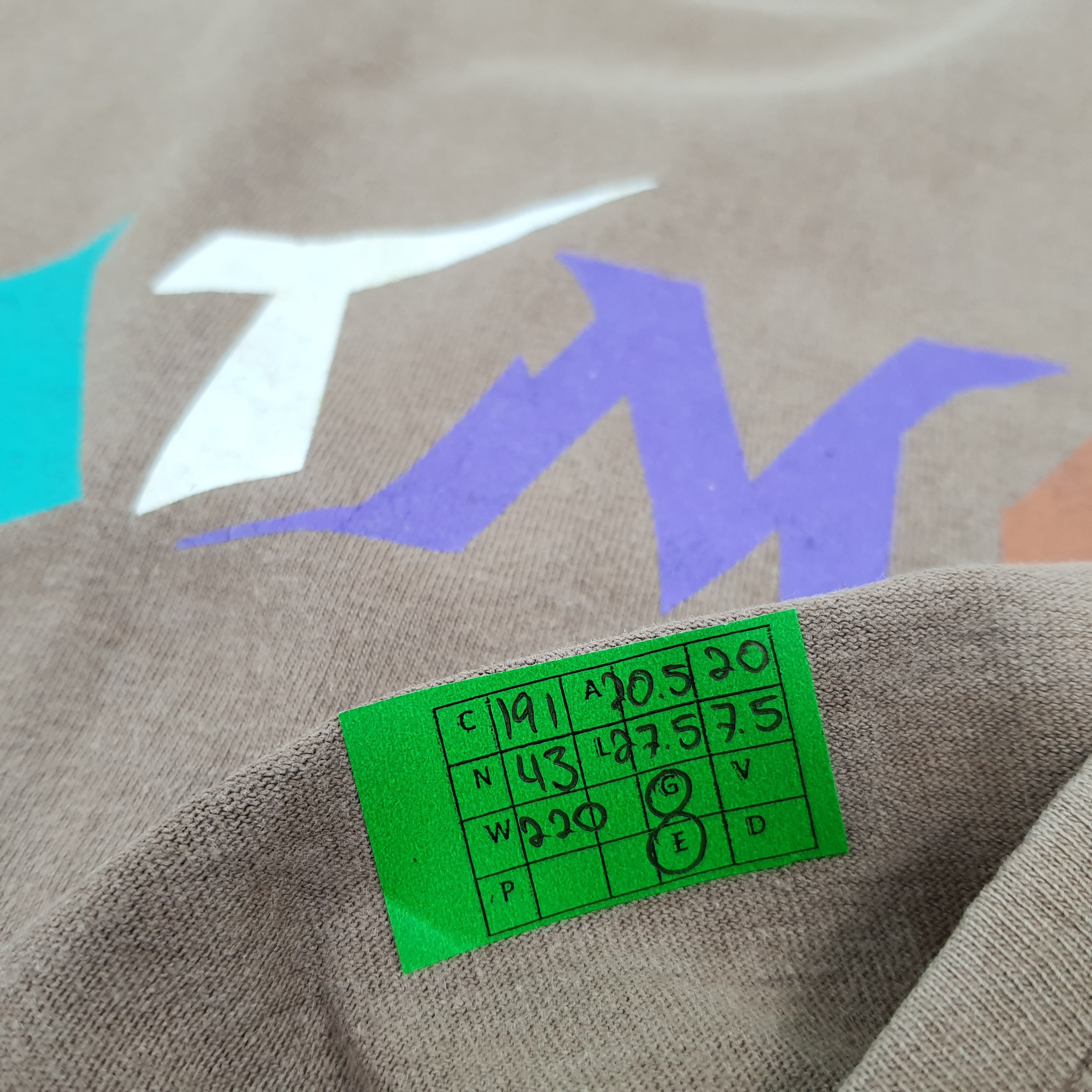 Vintage × atmos Vintage Atmos Streetwear Spell Out Japanese Brand Tshirt Size US M / EU 48-50 / 2 - 6 Thumbnail
