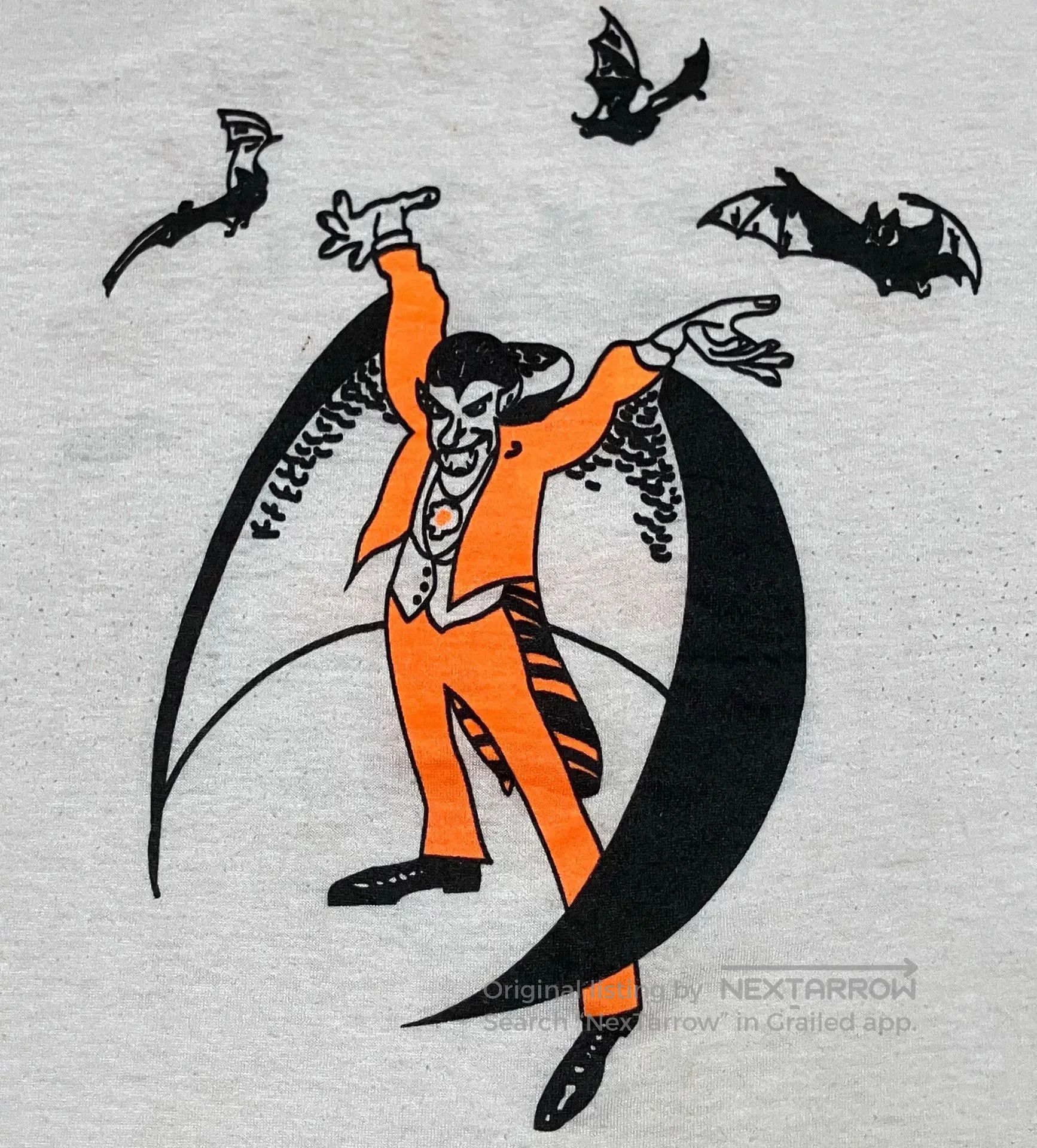 VINNY's Vintage 80s Screen Stars Dracula Tee. Size US M / EU 48-50 / 2 - 1 Thumbnail