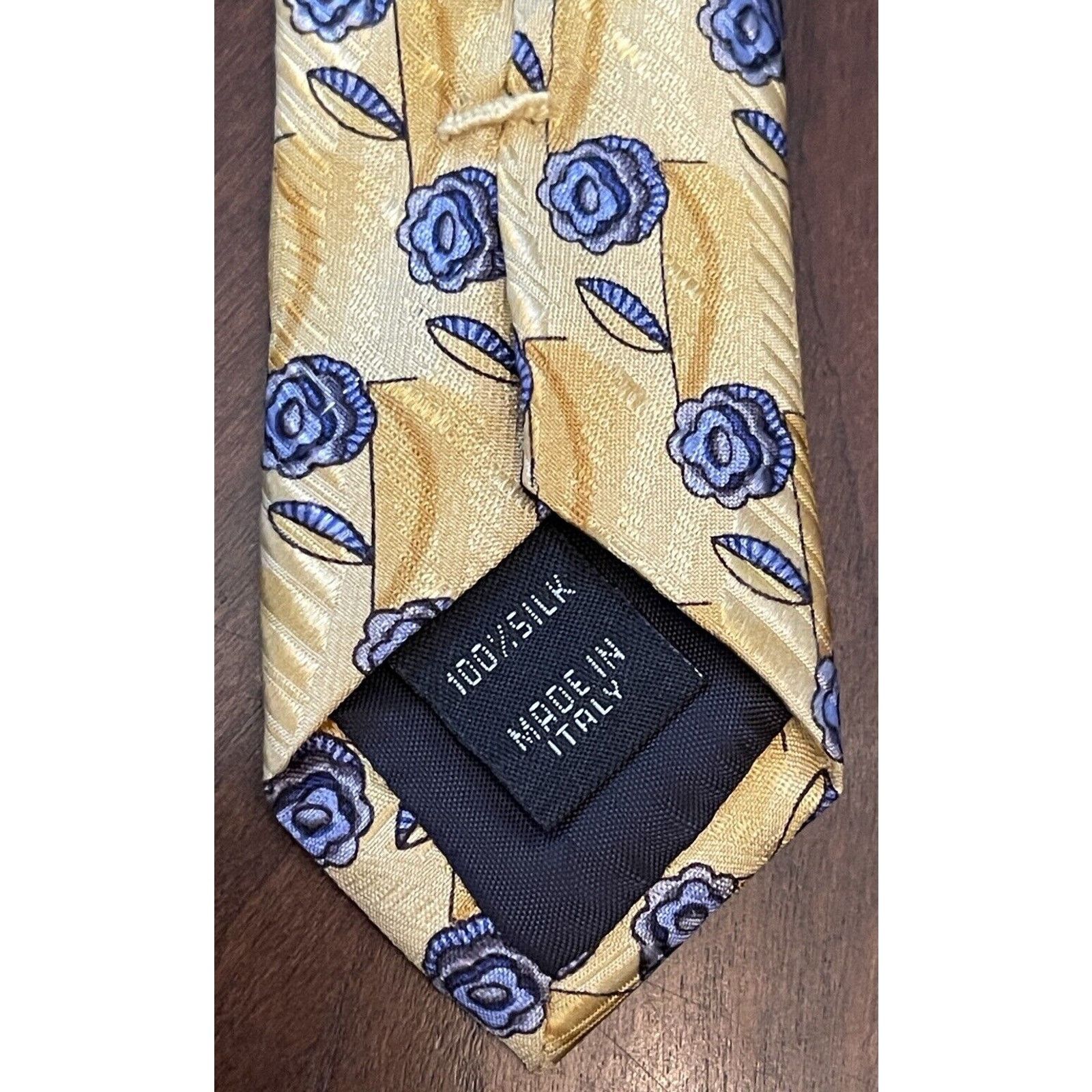 Jos. A. Bank Jos. A. Bank Gold Blue 100% Silk Made In Italy Size ONE SIZE - 7 Thumbnail