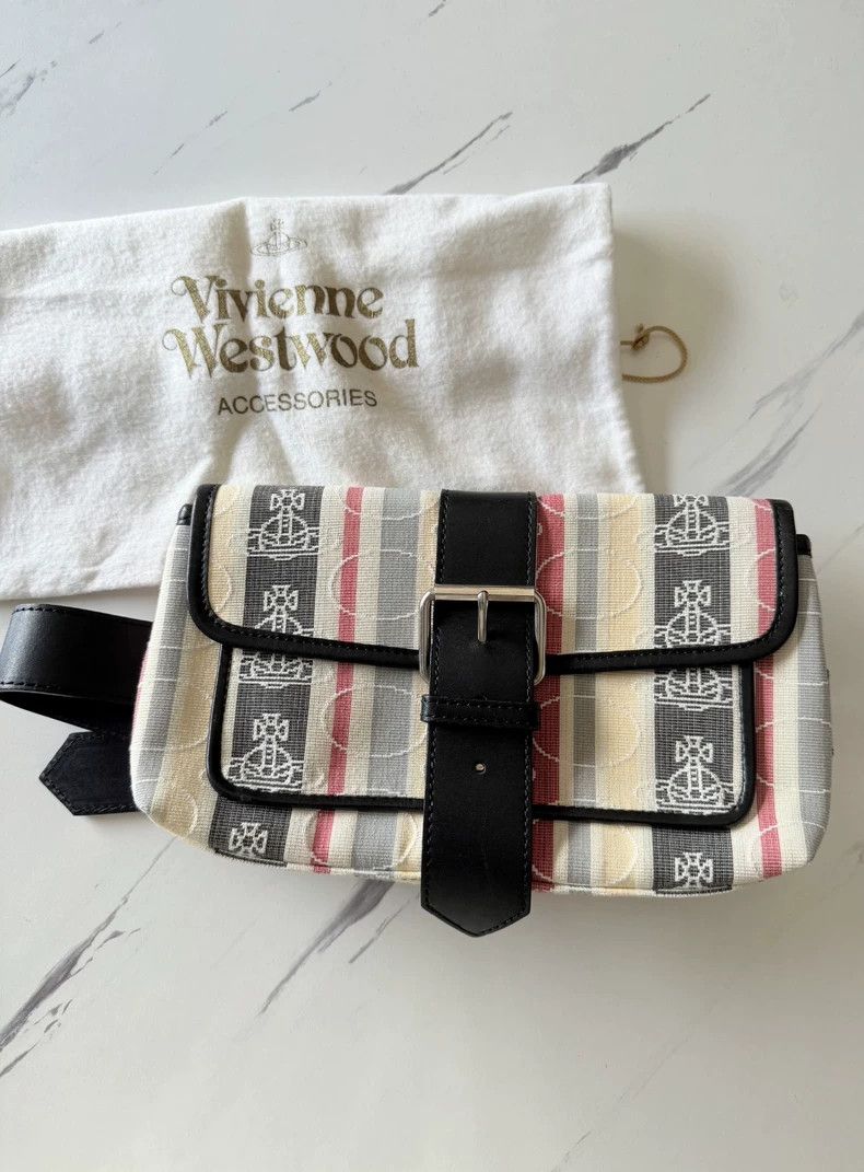 Vivienne Westwood Vivienne Westwood size os Embroidered bag with full stamps Size ONE SIZE - 1 Thumbnail