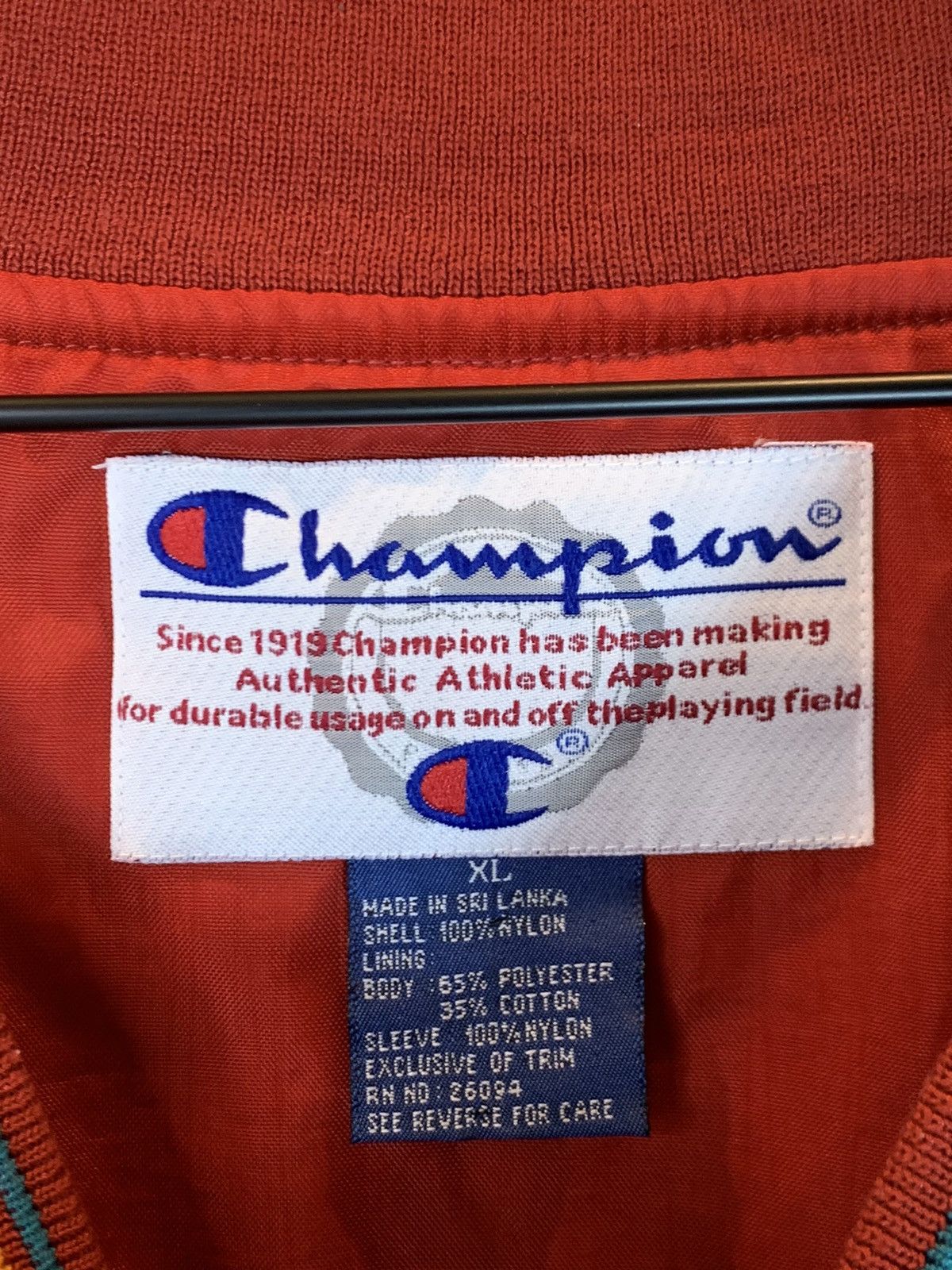 *RARE* Vintage Detroit Pistons Champion NBA Pullover Jacket