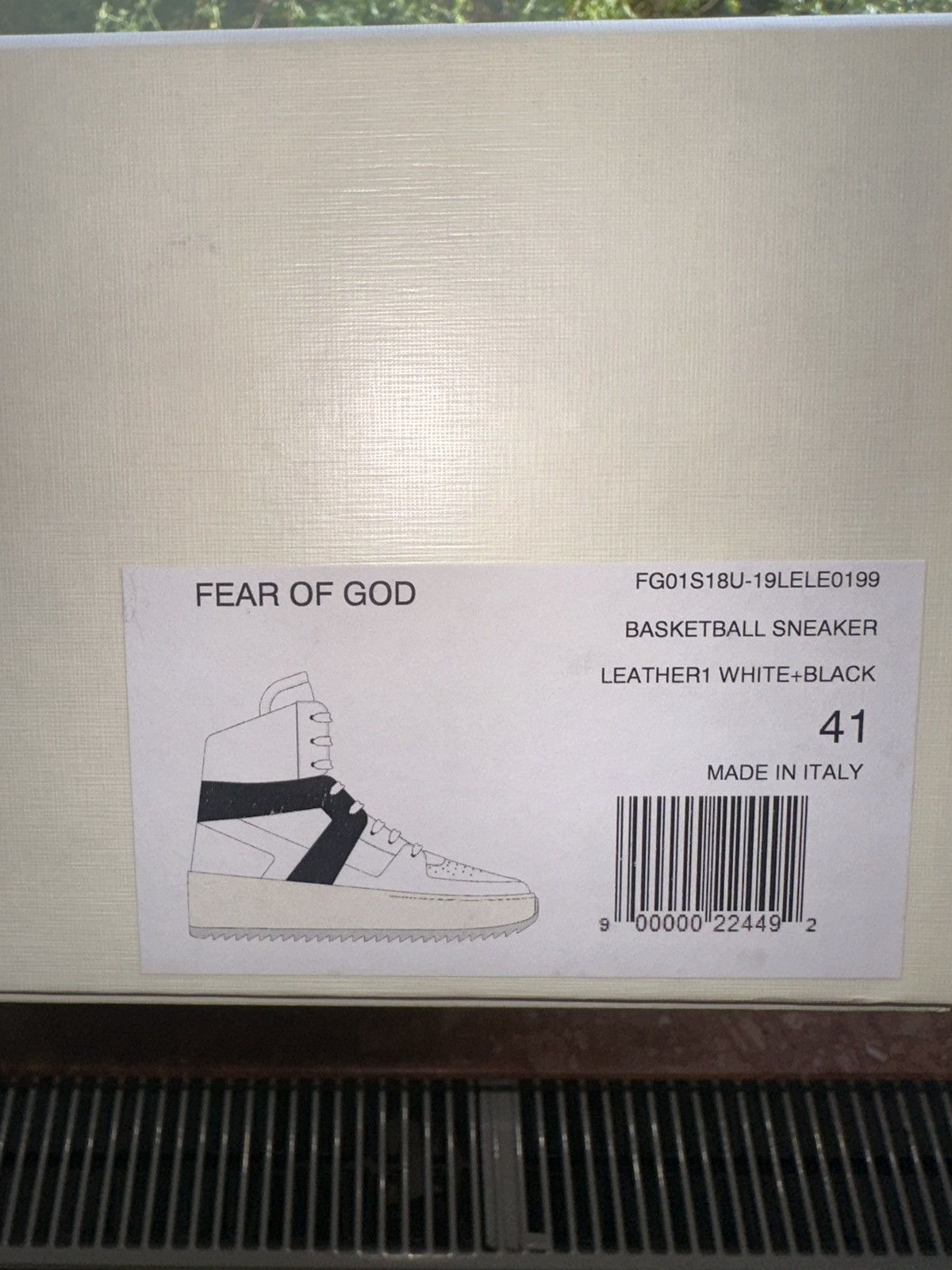Fear of God Fear of god basketball sneaker one Size US 9 / EU 42 - 12 Thumbnail