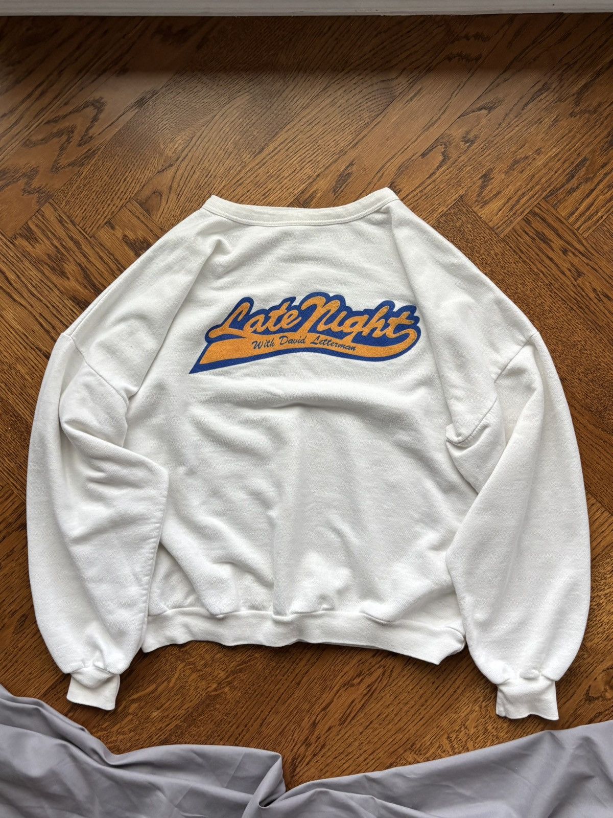 Vintage 1980s Late Nights with David Letterman Vintage Raglan Crewne Size US S / EU 44-46 / 1 - 1 Thumbnail