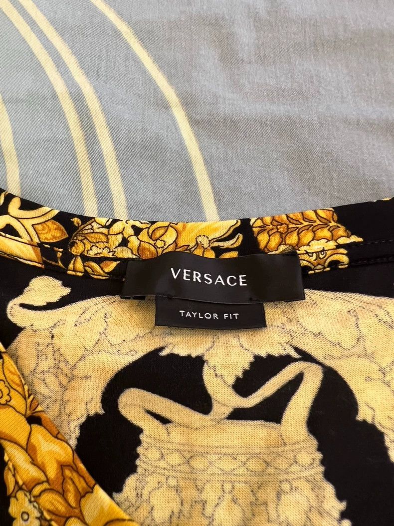 Versace Versace Printed short sleeves Size US XXL / EU 58 / 5 - 4 Thumbnail