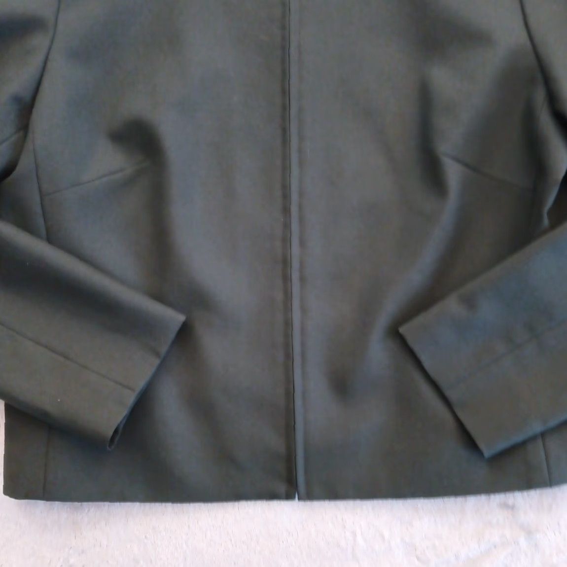 Pendleton Pendleton Jacket Womens Size 14 Green Collared Full Zip Lined Wool Solid Long Sleeve Zip Women 14 Green Lined Jacket Clothing Pendleton Women's Jacket Size XL / US 12-14 / IT 48-50 - 3 Thumbnail