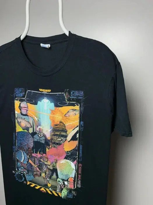 Band Tees Sci-Fi Invasion T-Shirt XL Mars Attacks Day The Earth Stood Size US XL / EU 56 / 4 - 2 Thumbnail
