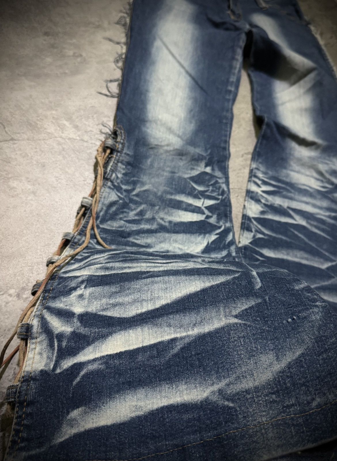 Tornado Mart Y2k Laced Ifsixwasnine Fadding Flare Jeans Size US 28 / EU 44 - 5 Thumbnail