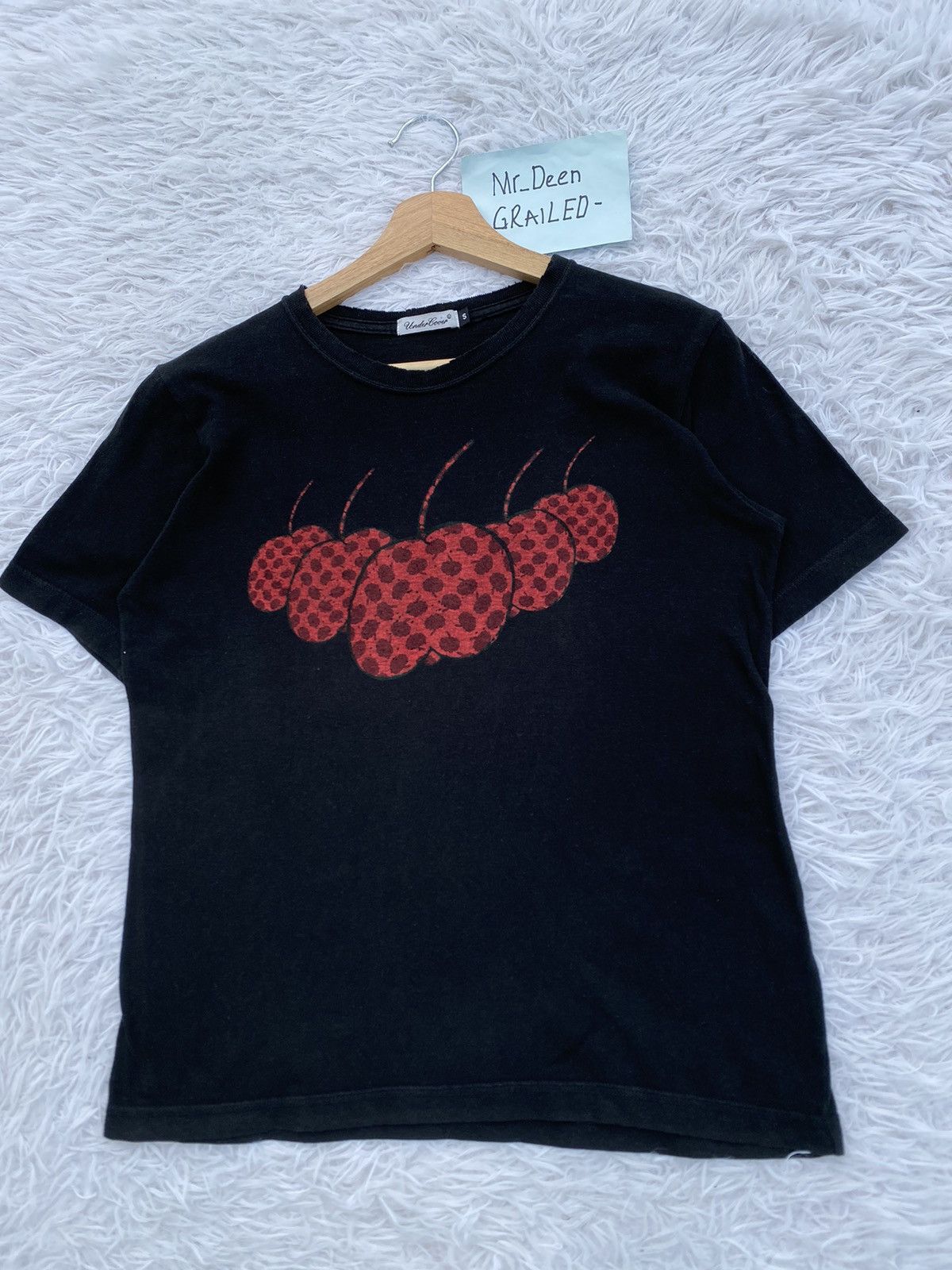 Undercover Rare Undercover Red Apples Tshirt Size US S / EU 44-46 / 1 - 4 Thumbnail