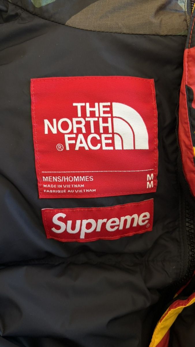 Supreme × The North Face Supreme x The North Face Split Camo Nuptse Jacket Size M Size US M / EU 48-50 / 2 - 6 Thumbnail