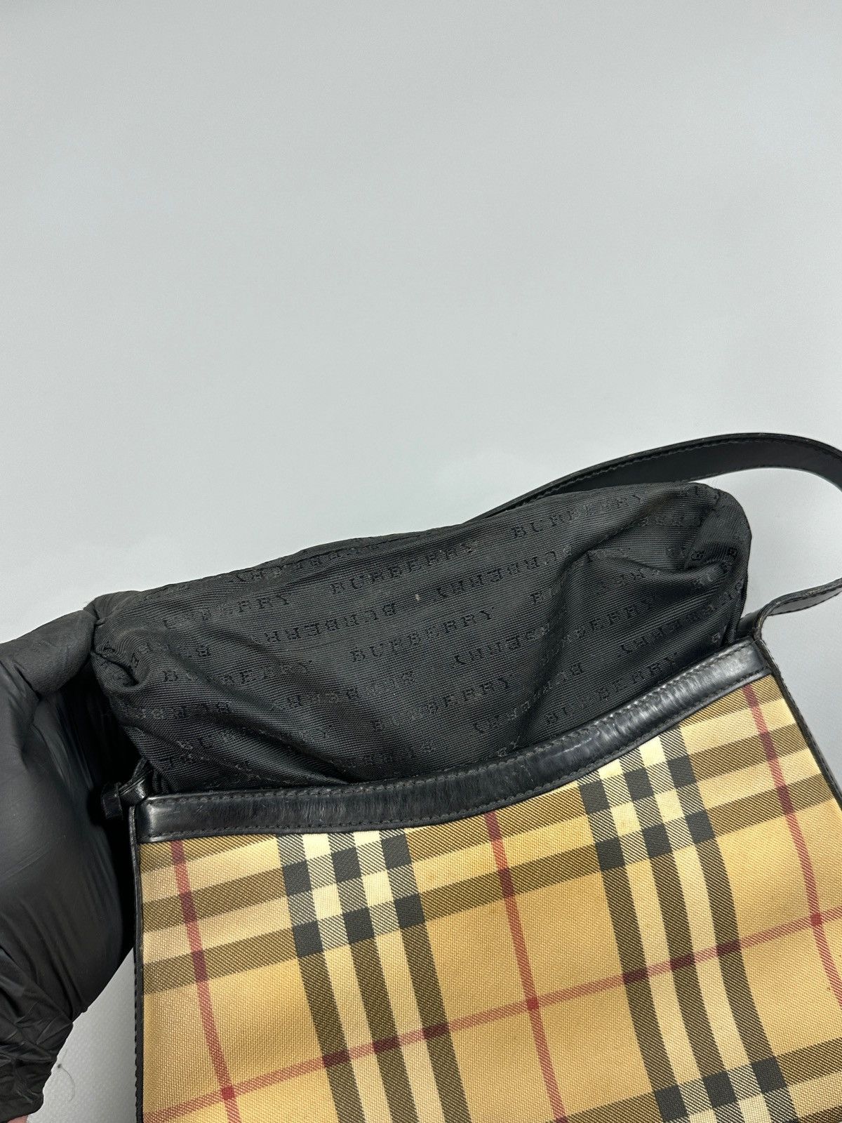 Burberry Vintage Burberry London Nova Check Baguette Shoulder Bag Size ONE SIZE - 22 Thumbnail