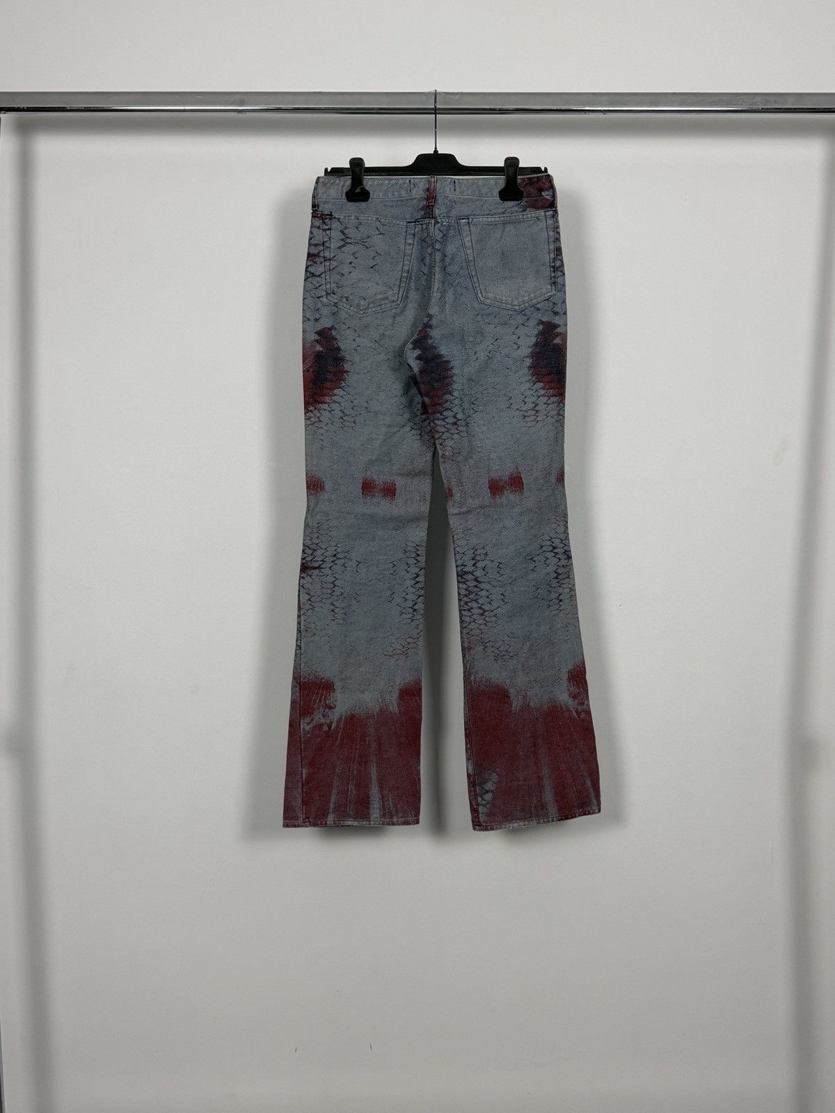 Roberto Cavalli Roberto Cavalli S/S2001 Flared Bleeding Python Scale Jeans Size 30" / US 8 / IT 44 - 8 Thumbnail