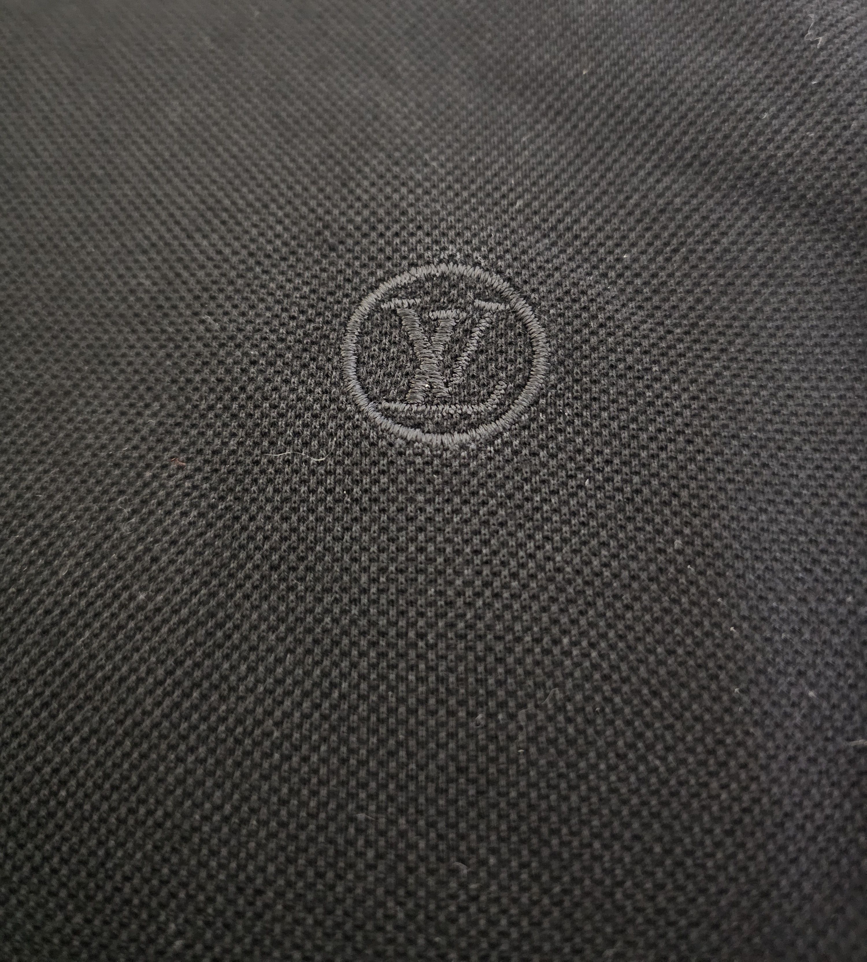 Louis Vuitton Louis Vuitton Men's Black Polo Shirt Size M Size US M / EU 48-50 / 2 - 2 Thumbnail