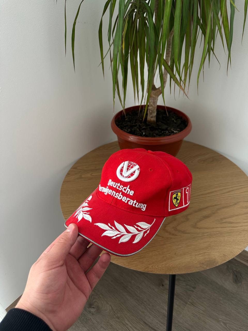 Ferrari × Vintage Michael Schumacher Cap Deutsche Vermogensberatung Ferrari Size ONE SIZE - 4 Thumbnail