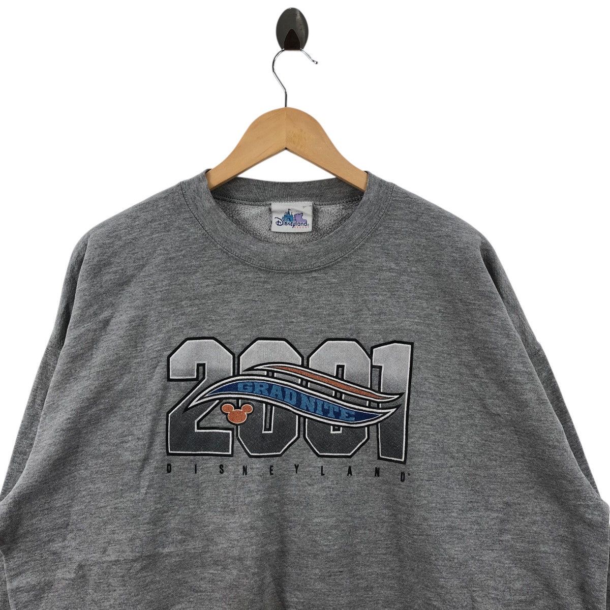 Disney Vintage 2001 DISNEYLAND MICKEY MOUSE Sweatshirt Size US XL / EU 56 / 4 - 2 Thumbnail