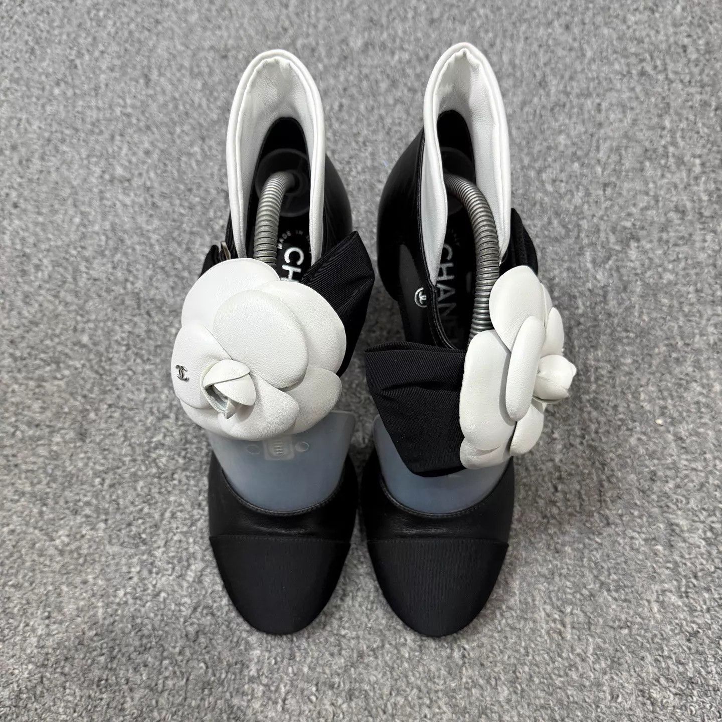 Chanel Chanel Camellia High Heel Sandals Unused 36.5 Size US 6 / IT 36 - 3 Thumbnail