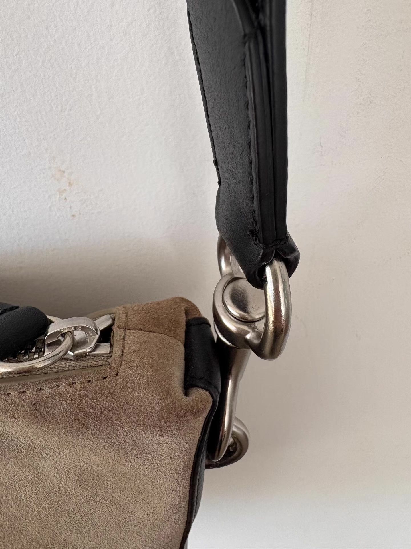 Dries Van Noten Dries Van Noten Brown Suede Shoulder & Crossbody Bag Ｑ21 Size ONE SIZE - 7 Thumbnail