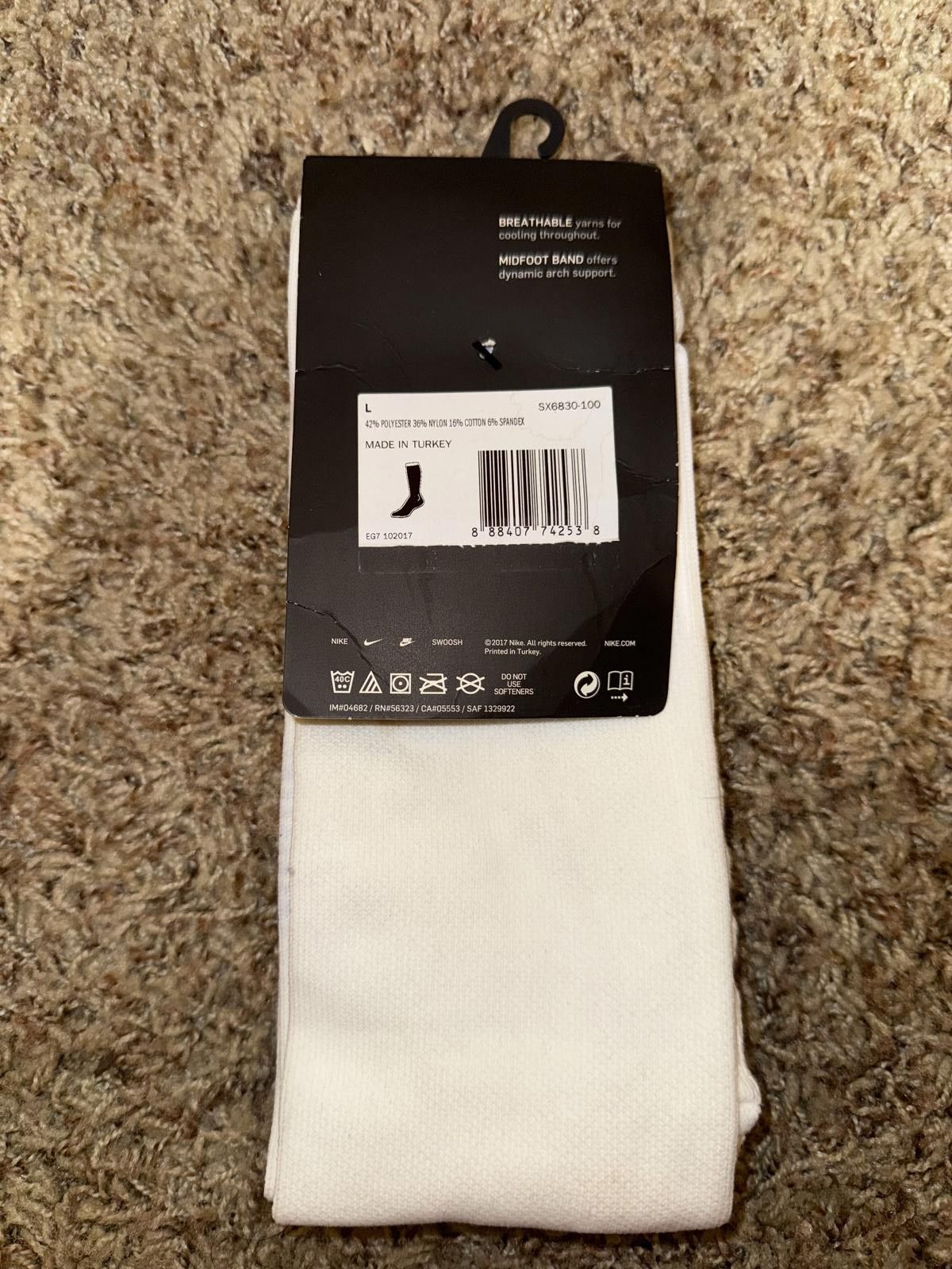 Nike Nike Men’s MatchFit Knee-High Soccer Socks Size ONE SIZE - 5 Thumbnail