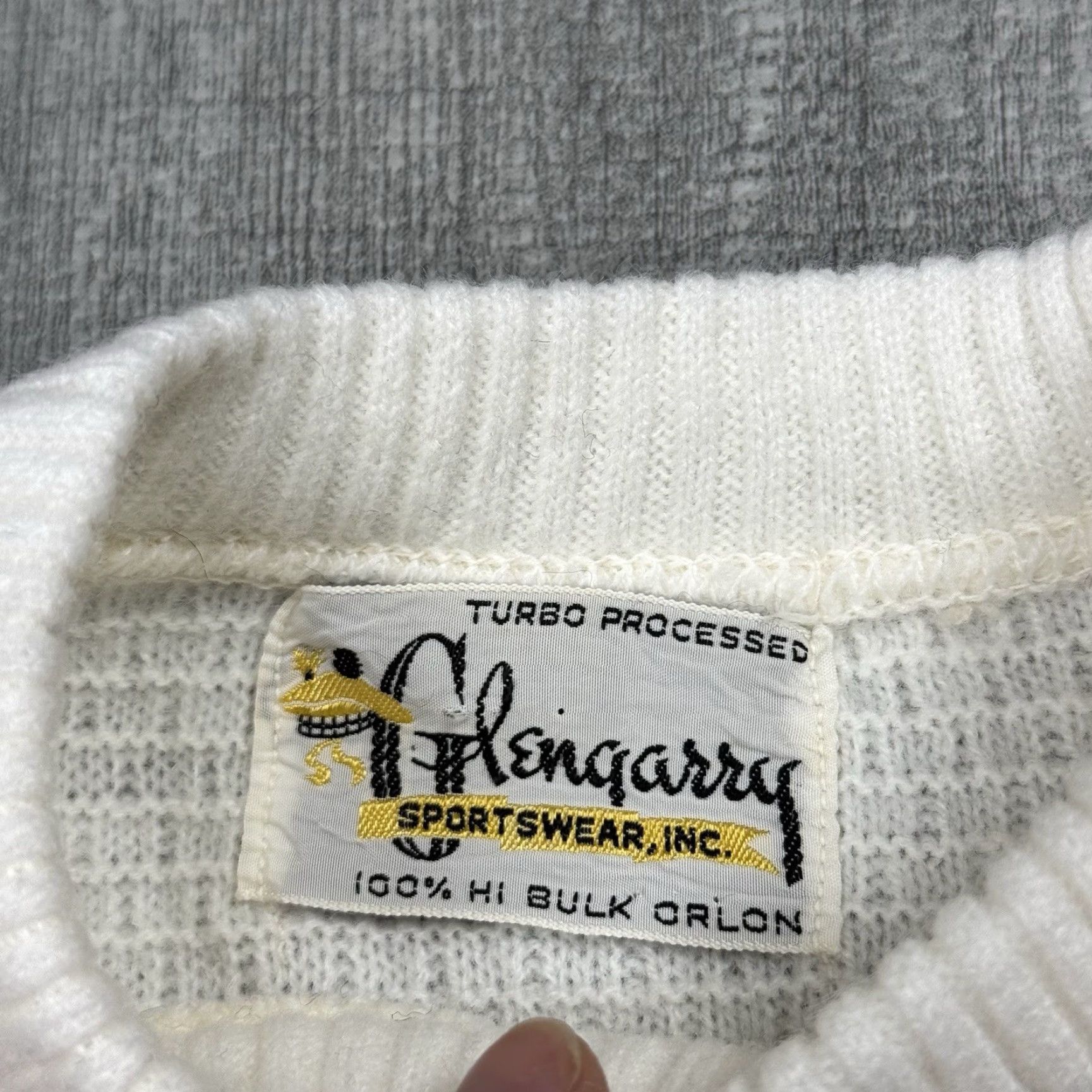Vintage VINTAGE Glengarry Sportswear Orlon Acrylic Fair Isle Christmas Sweater Men L 60s White Mod GoGo Holiday Christmas Sweater Mens L Size US L / EU 52-54 / 3 - 3 Thumbnail