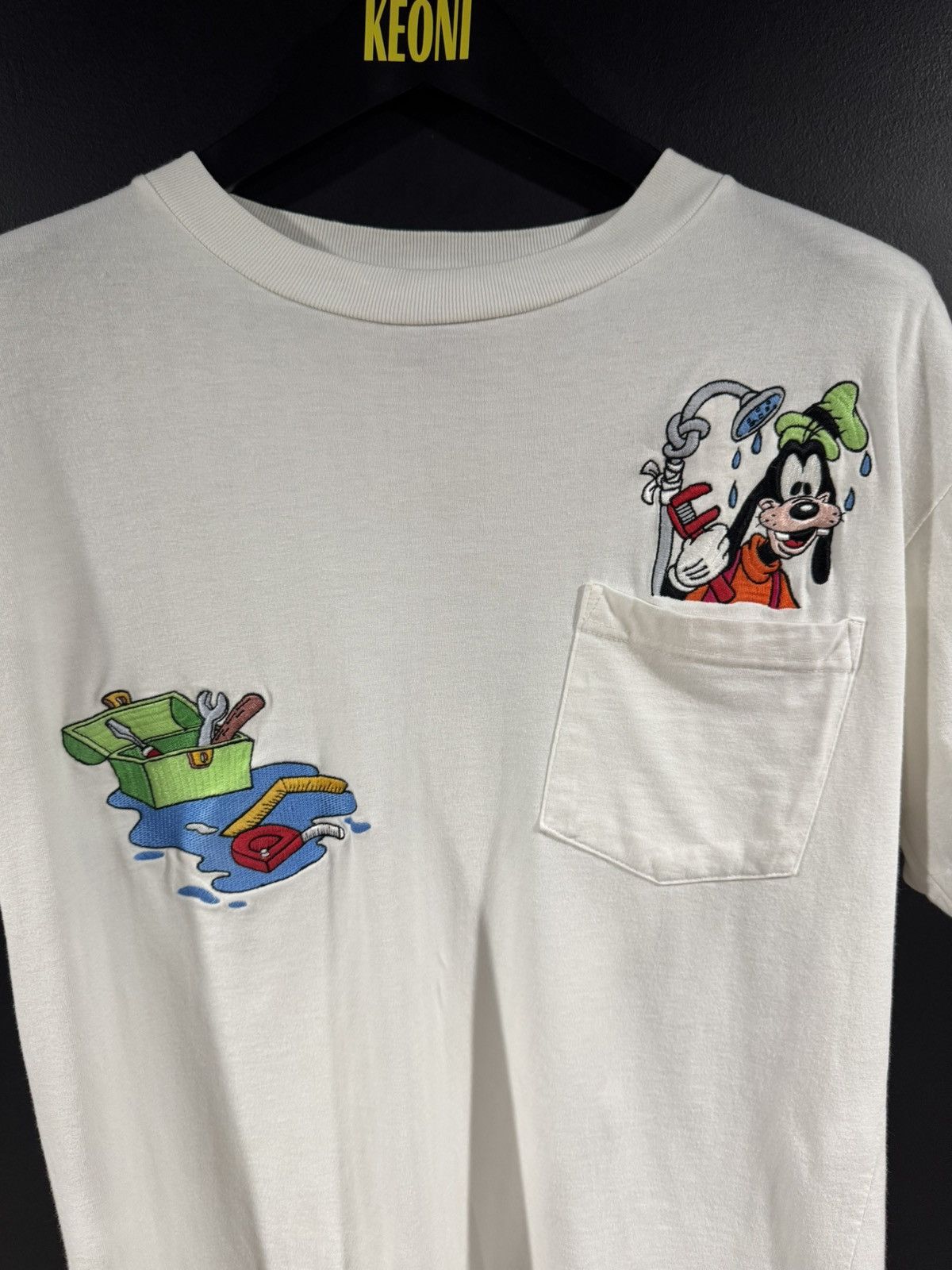 Disney 1990s Vintage Disney Goofy Toolbox Pocket Tee M Size US M / EU 48-50 / 2 - 2 Thumbnail