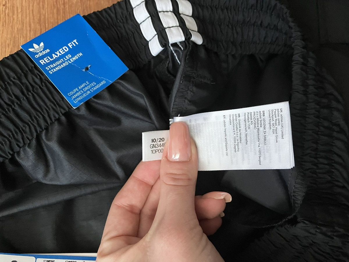Adidas Black Adidas Original Cargo Jogger Pants Sportswear Size XL Size US 38 / EU 54 - 9 Thumbnail