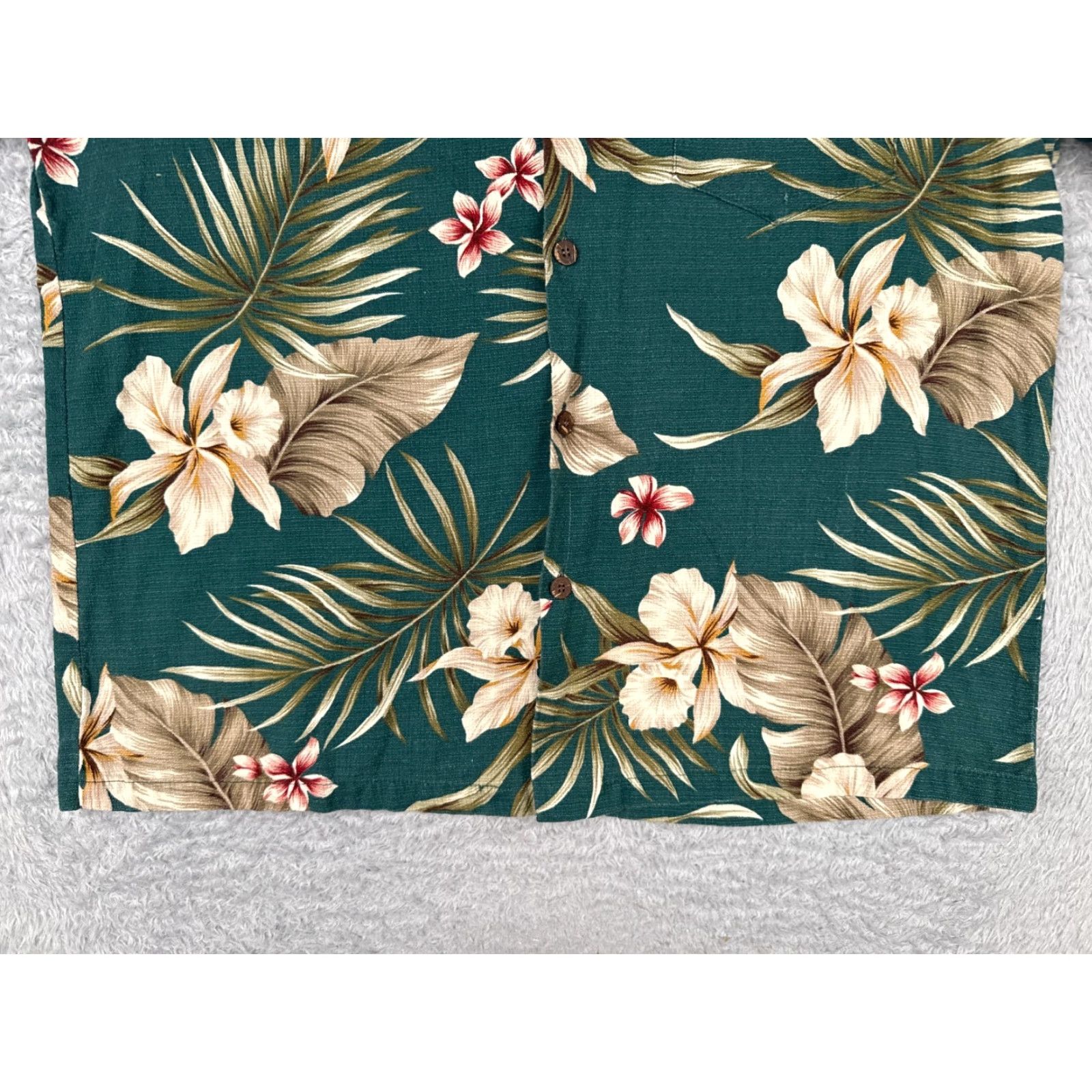 Vintage VINTAGE Bishop St. Shirt Men Large Green Beige Floral Plumeria Cotton Hawaiian Shirt Size US L / EU 52-54 / 3 - 5 Thumbnail
