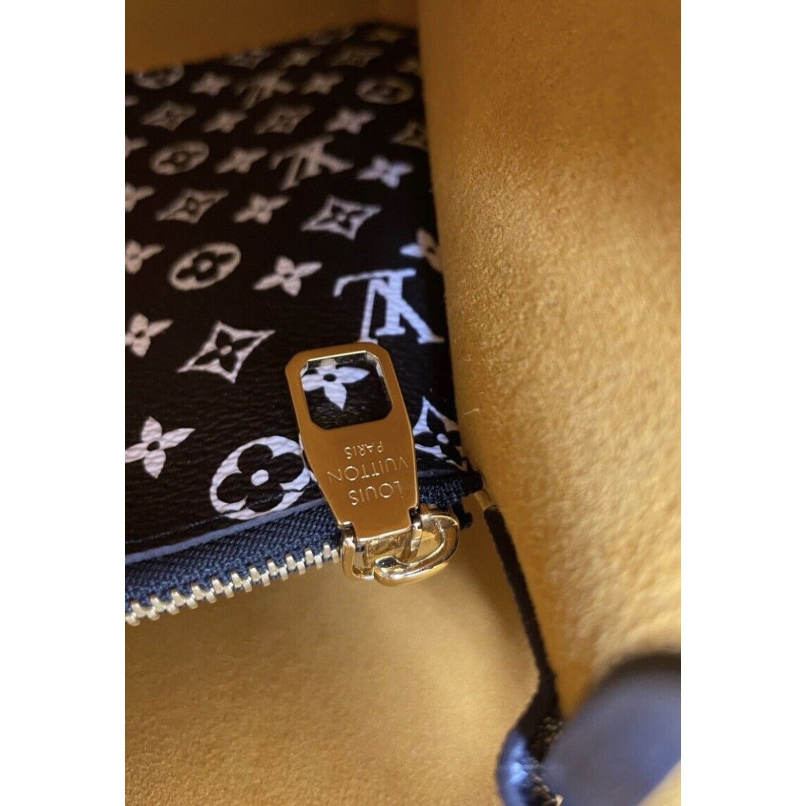 Louis Vuitton Louis Vuitton NéoNoé Jungle Monogram Caramel Limited Edition Size ONE SIZE - 10 Thumbnail