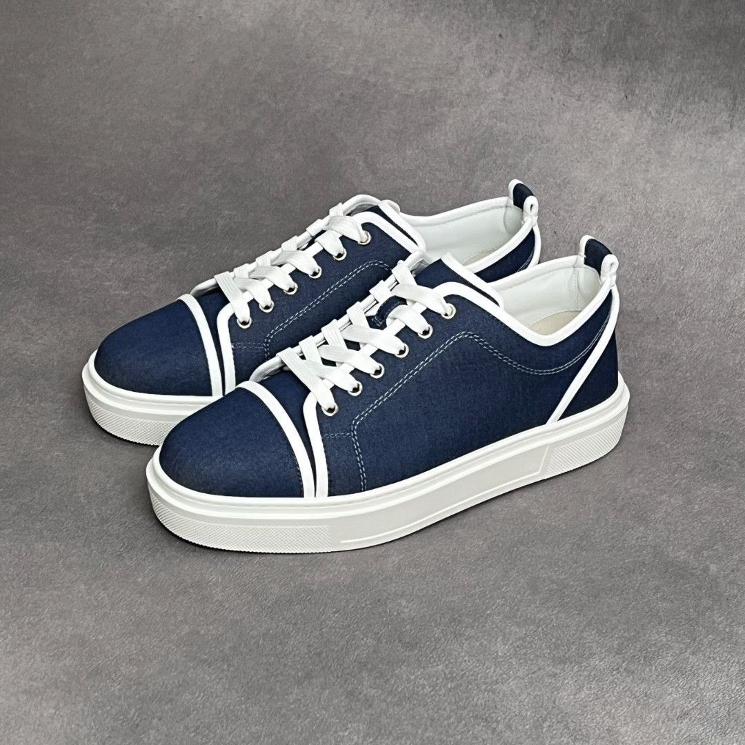 Christian Louboutin Christian Louboutin Leather Blue Lowtop Sneakers 6 Men Size US 6 / EU 39 - 1 Thumbnail
