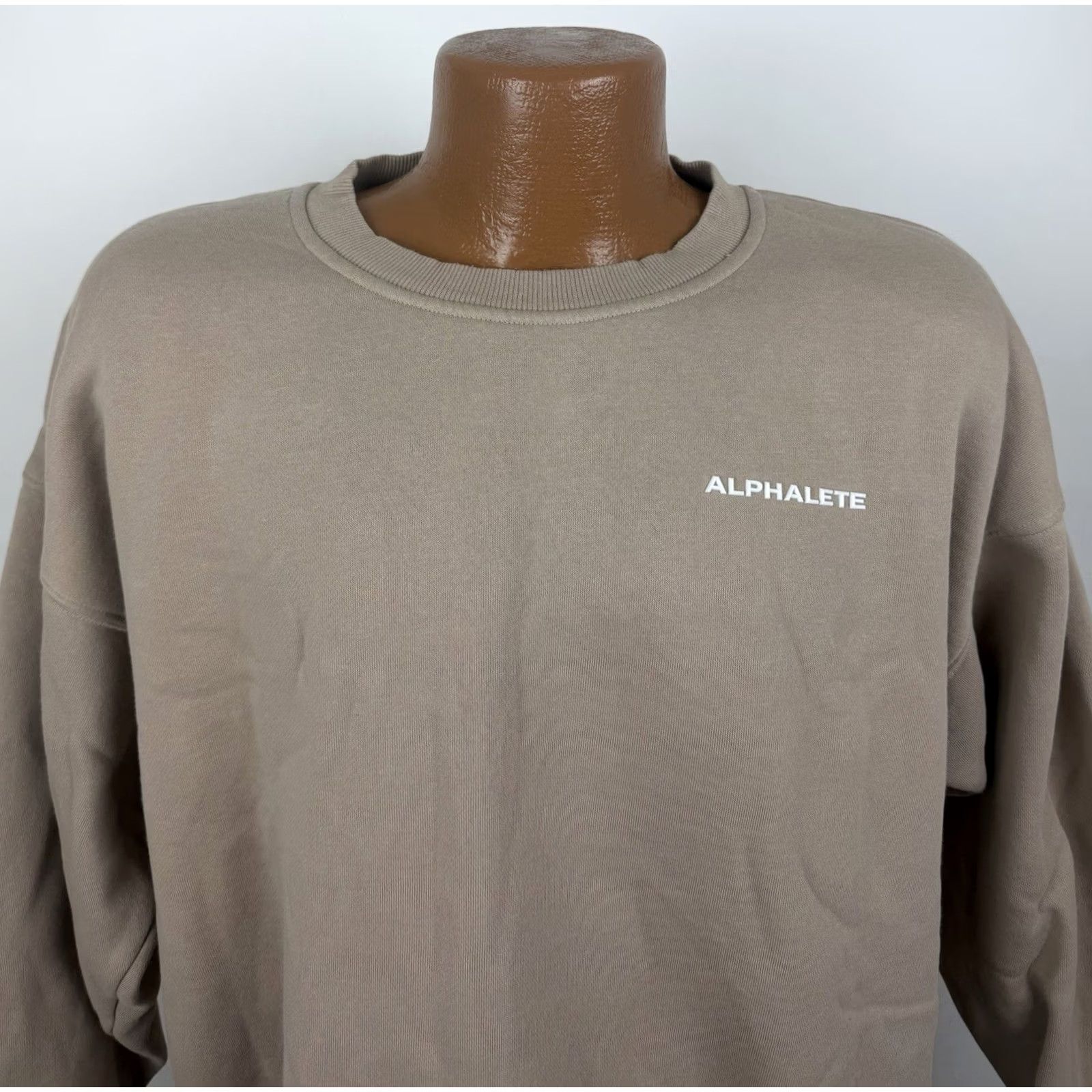 Vintage Alphalete Sweatshirt Mens Medium Beige Crewneck Pullover Logo Knit Cotton Blend Shirt Size US M / EU 48-50 / 2 - 3 Thumbnail