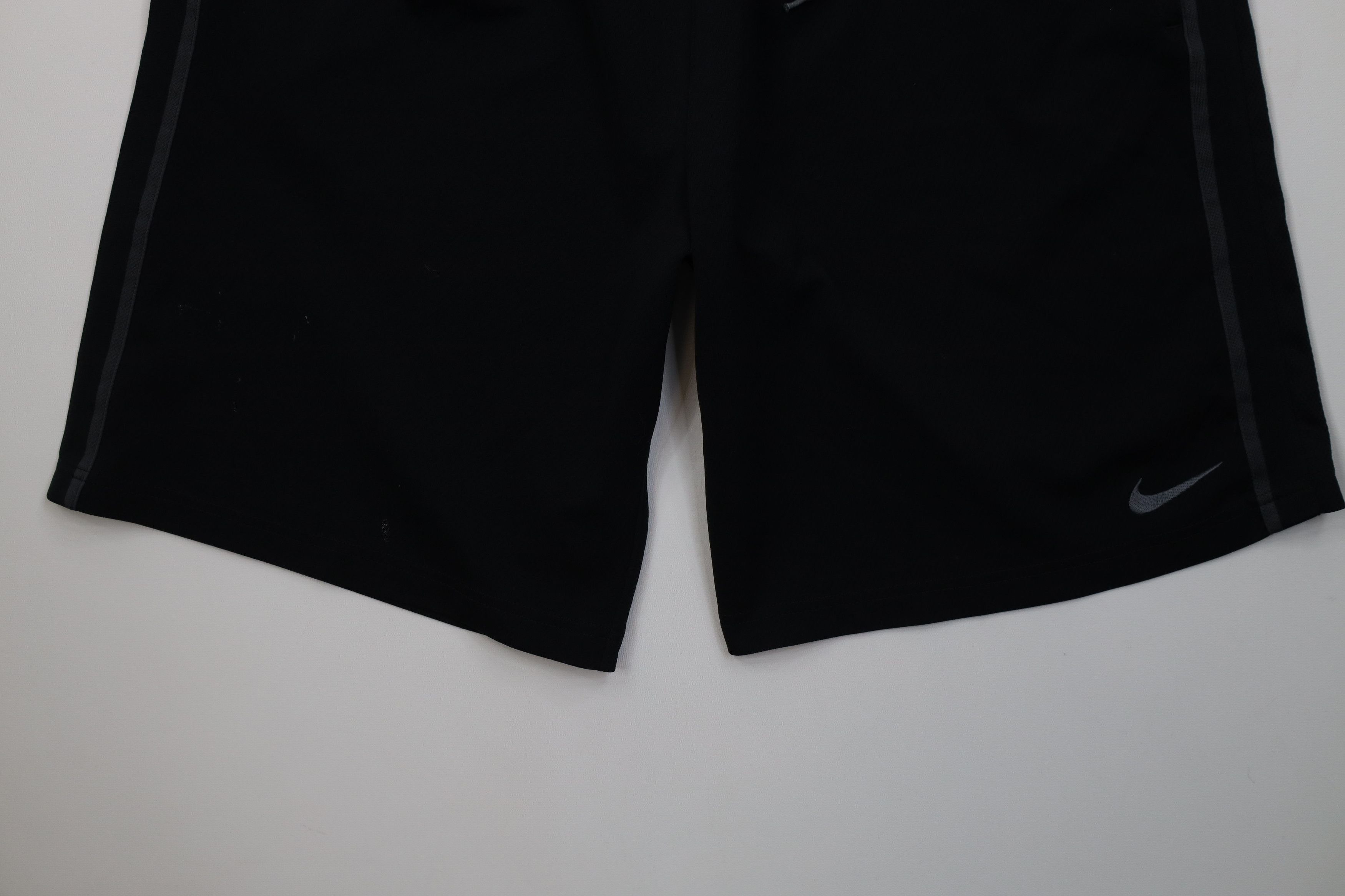 Nike Vintage Y2K Nike Mini Swoosh Above Knee Knit Shorts Black Size US 34 / EU 50 - 4 Thumbnail