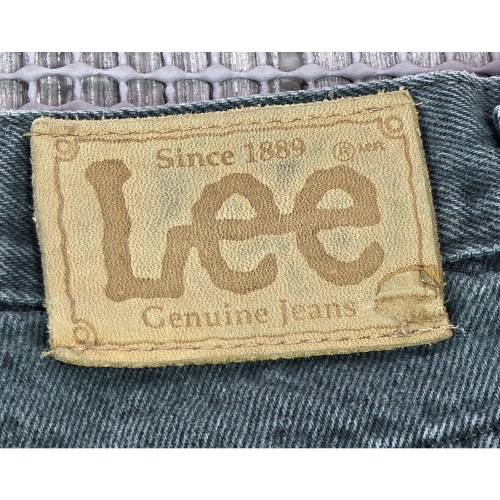 Lee Vtg Lee Jeans Mens 26x28 Green Tapered Leg Denim Made USA 90s Jeans Size US 26 / EU 42 - 7 Thumbnail