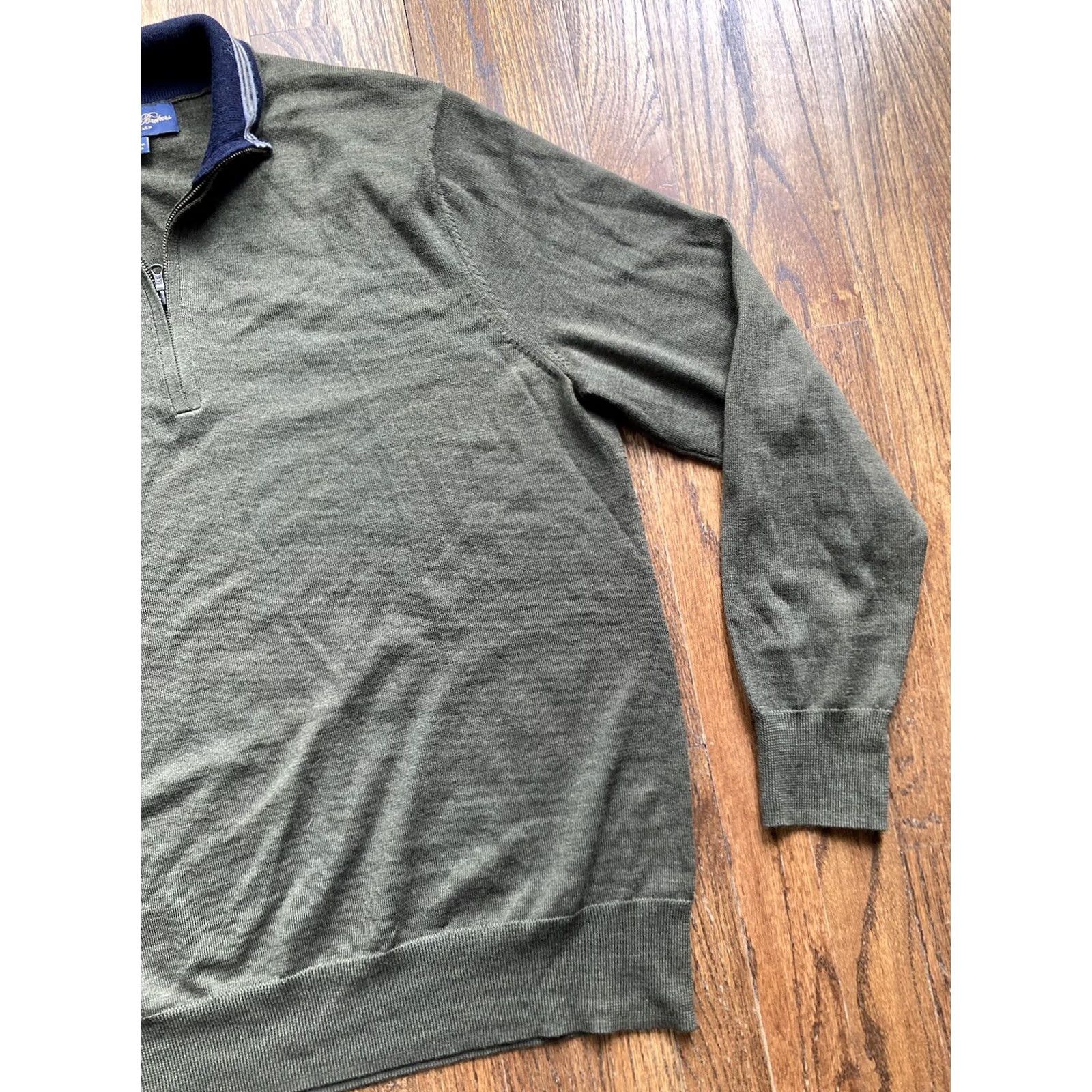 Brooks Brothers Brooks Brothers Sweater Shirt Mens Size L Wool Green 1/4 Zip Mock Neck Knitted Knit Zipper Regular Fit Classic Italian Nature Outdoor Preppy Pullover Size US L / EU 52-54 / 3 - 3 Thumbnail