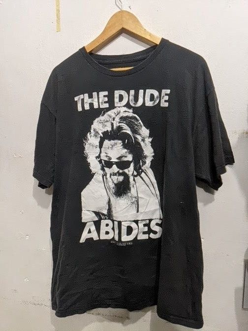 Vintage VINTAGE THE DUDE ABIDES TSHIRT BIG PRINT Size US XL / EU 56 / 4 - 2 Thumbnail