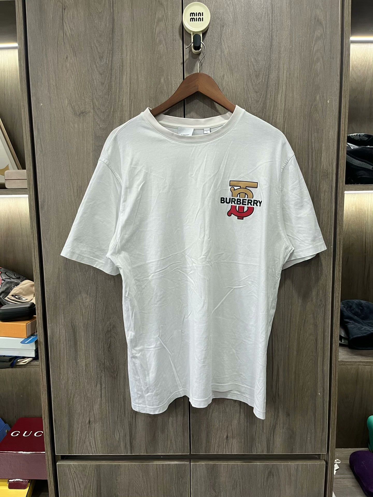 Burberry Burberry TB Monogram Logo T-Shirt Size L Size US L / EU 52-54 / 3 - 1 Thumbnail