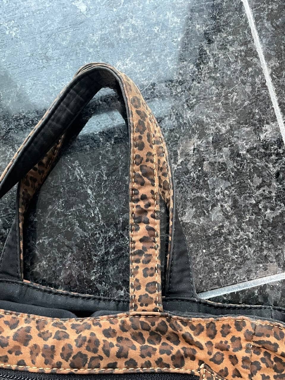 Bottega Veneta Vintage Bottega Veneta Reversible Leopard Nylon Tote Bag Size ONE SIZE - 10 Thumbnail