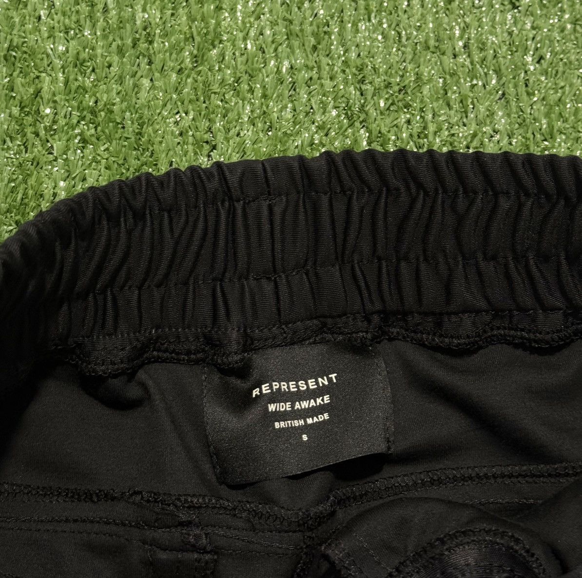 Represent Clo. Represent Clo. black Sweatpants British made Rare Size US 30 / EU 46 - 4 Thumbnail