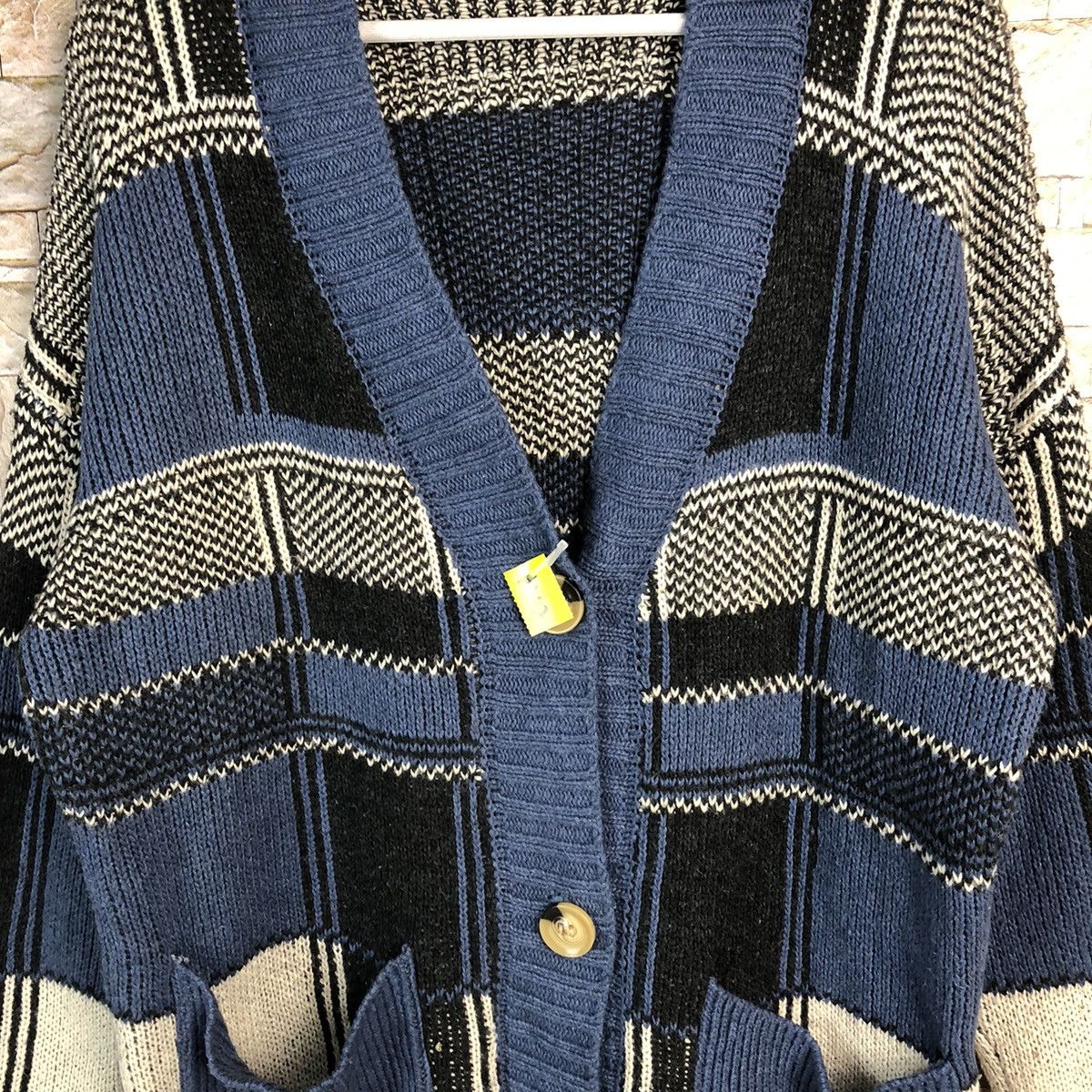 Vintage DL Japan vintage art Blue Cardigan pattern Knitwear #A242 Size US L / EU 52-54 / 3 - 9 Thumbnail